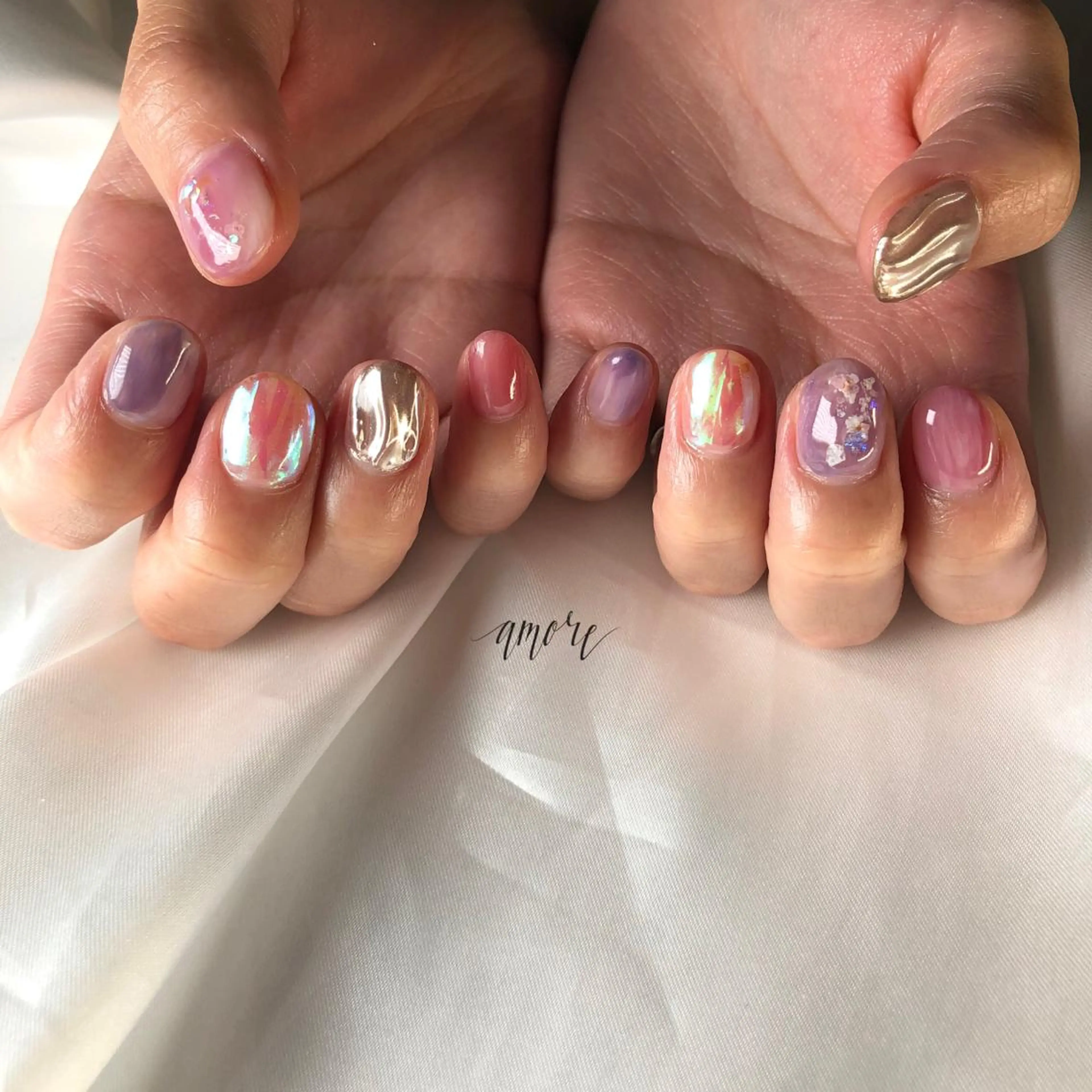 ネイル ジェルネイル 氷ネイル・うるうるネイル マグネットネイル ミラーネイル ニュアンスネイル You kyehwaのネイルデザイン