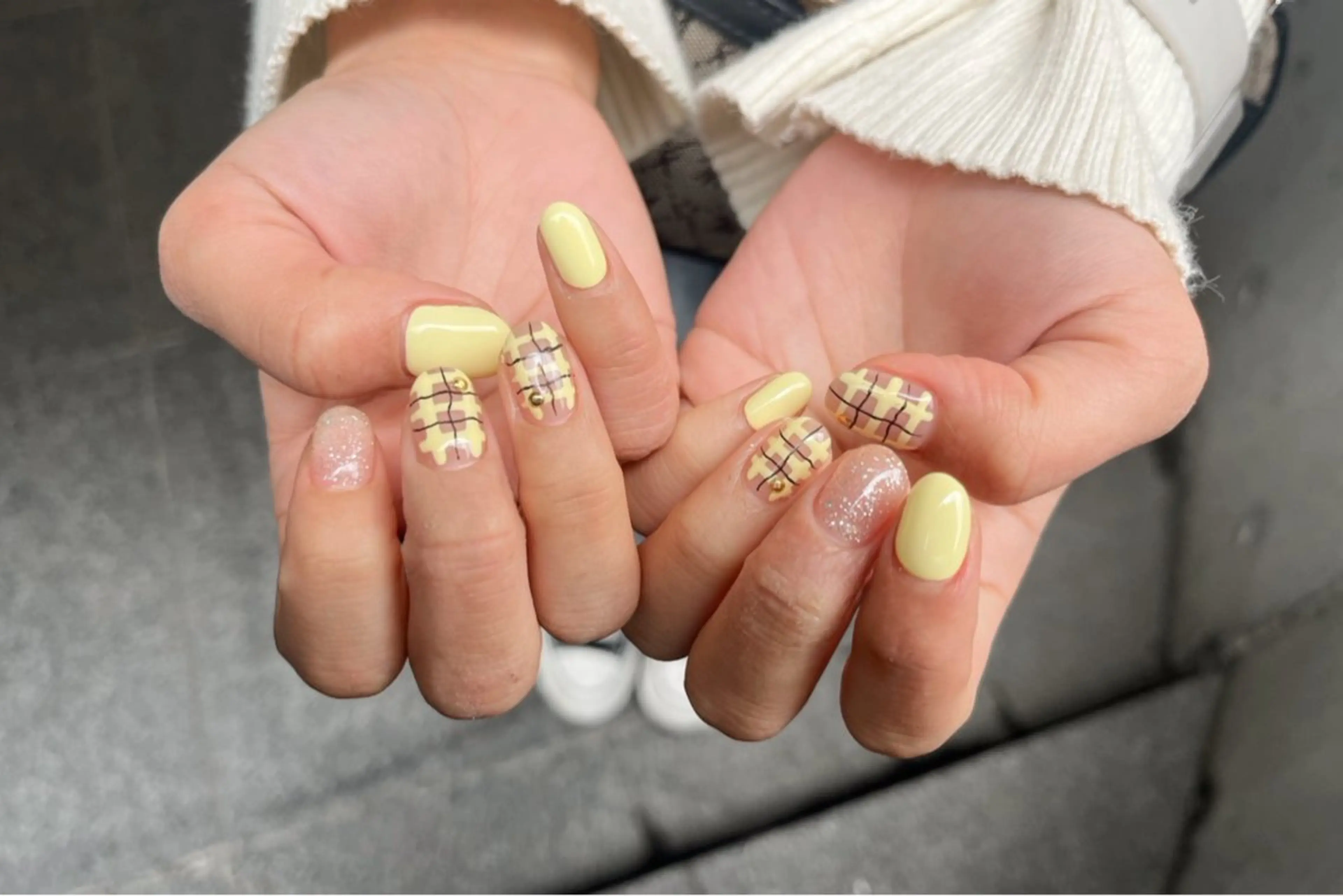 ネイル ハンドネイル 長谷川 奈緒美のネイルデザイン