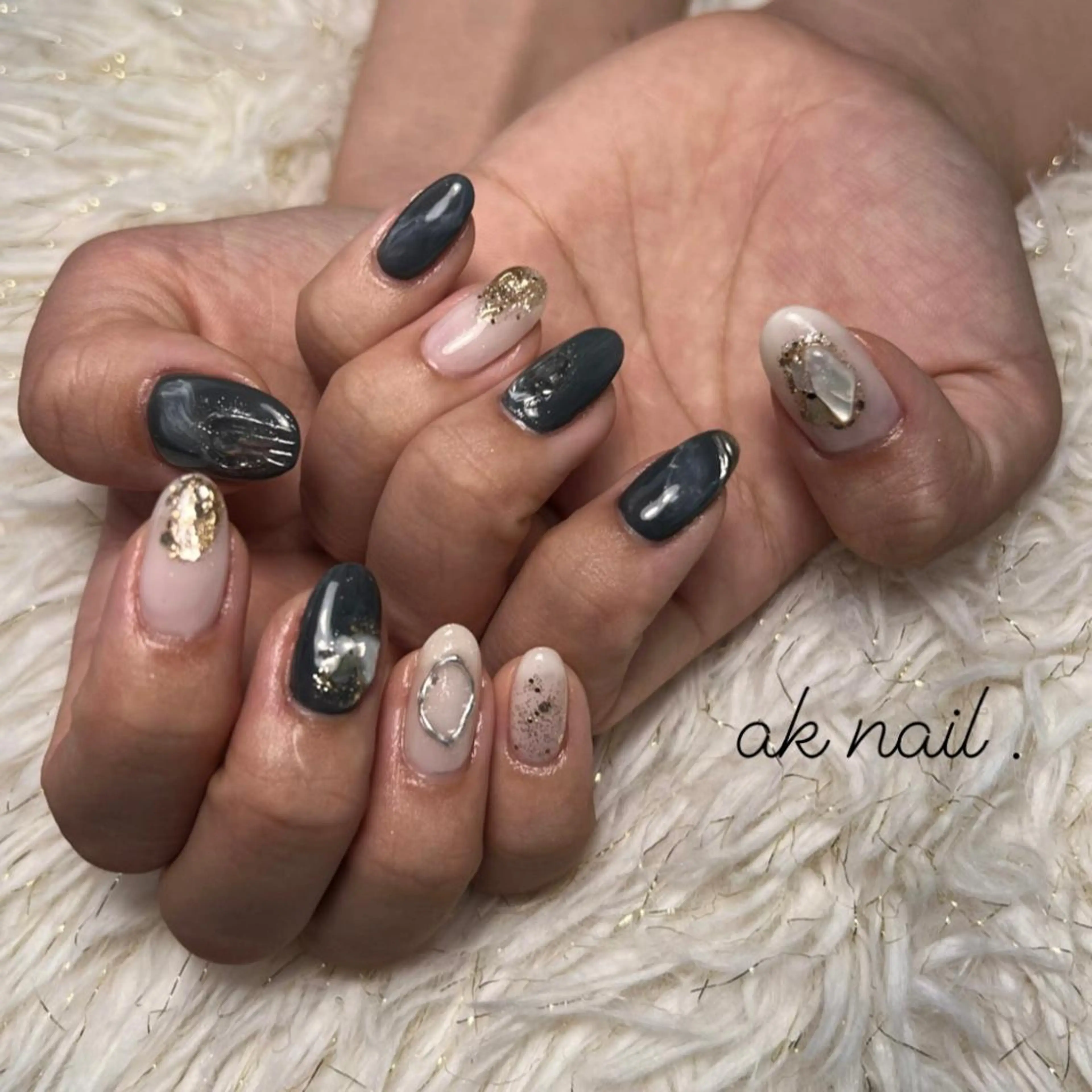 ミディアム ネイル ハンドネイル ak nail .のネイルデザイン