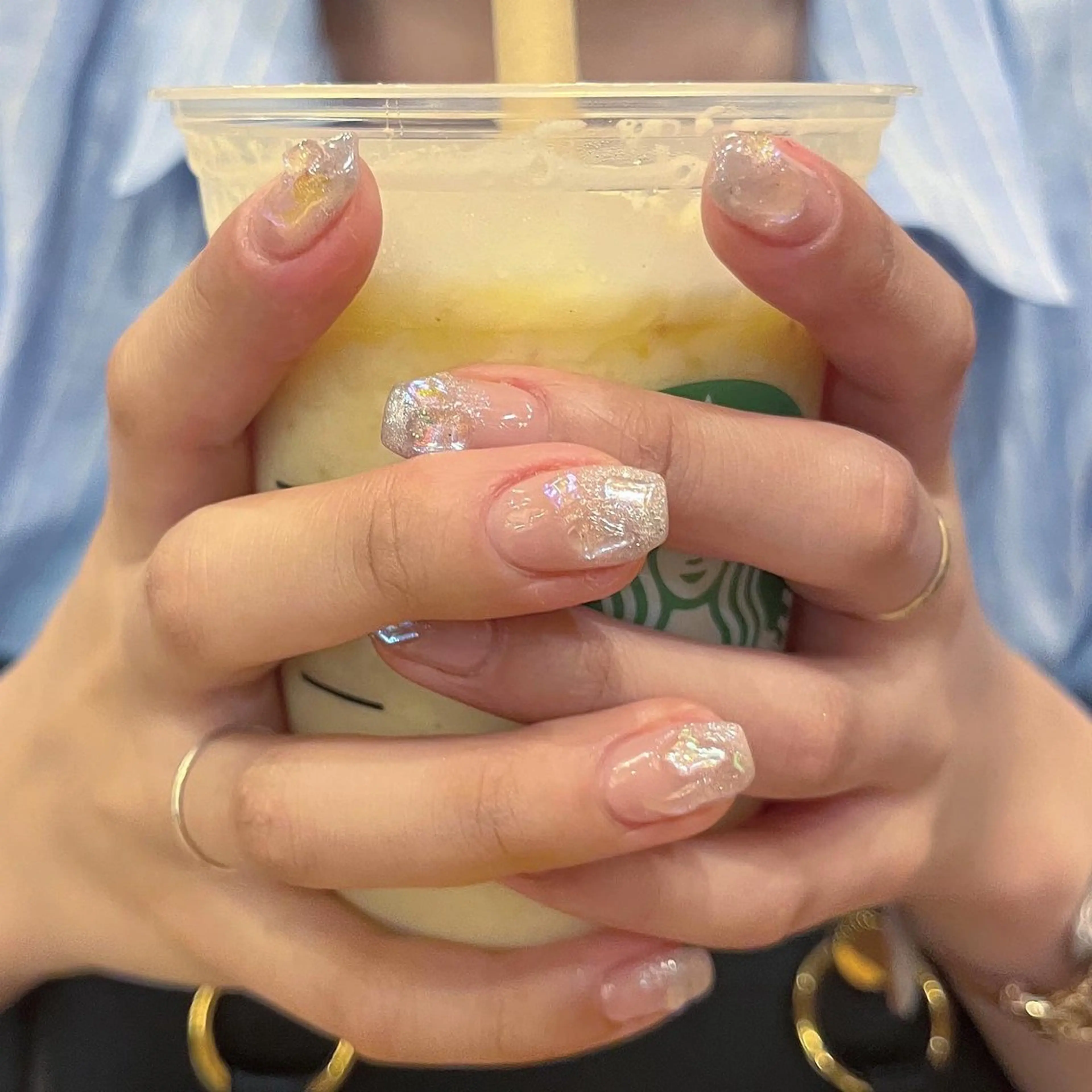 ネイル ブルー フットネイル ジェルネイル キラキラネイル 韓国ネイル RooM -mizuki-のネイルデザイン