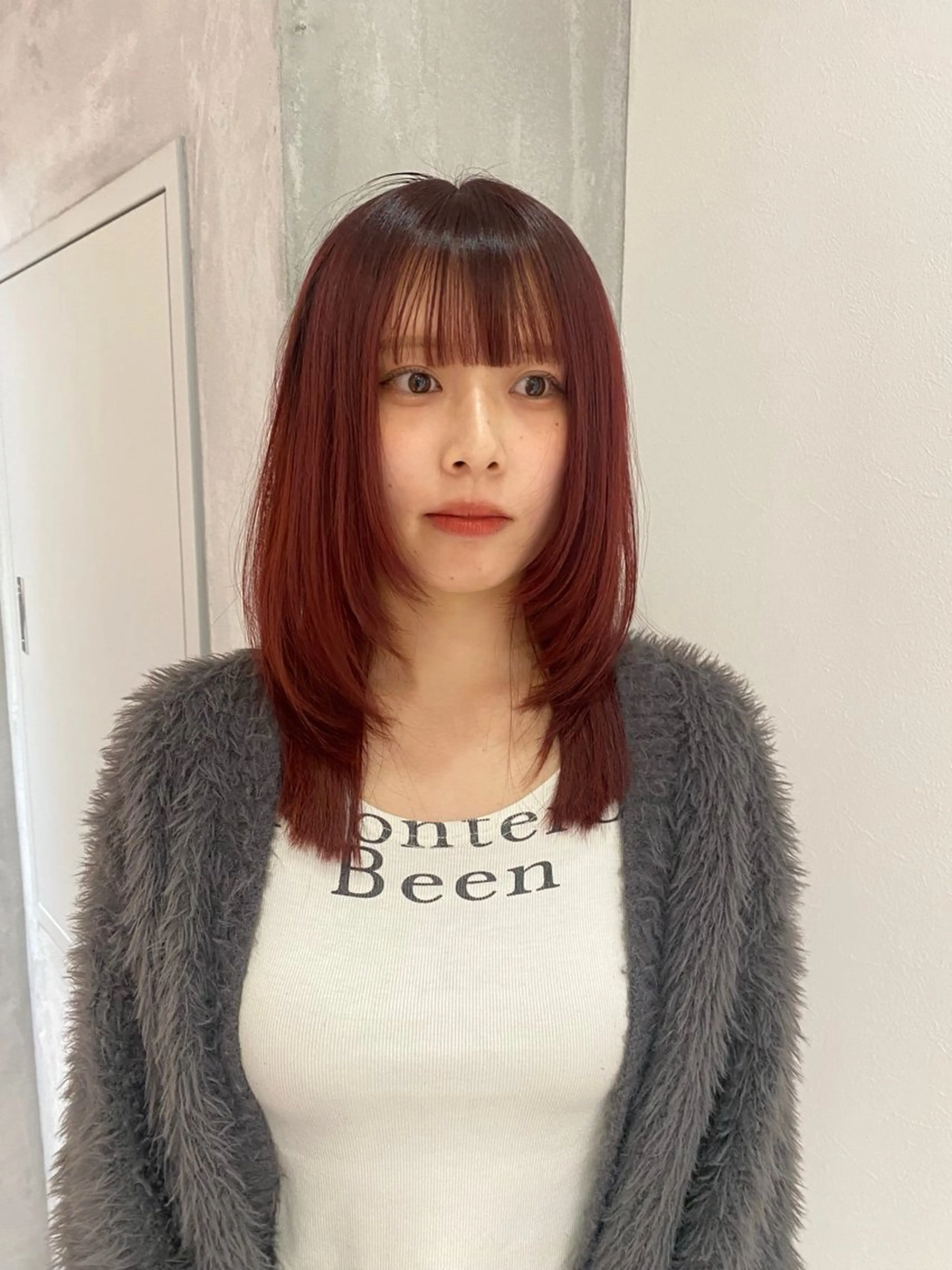 セミロング いとう ほのかのヘアスタイル