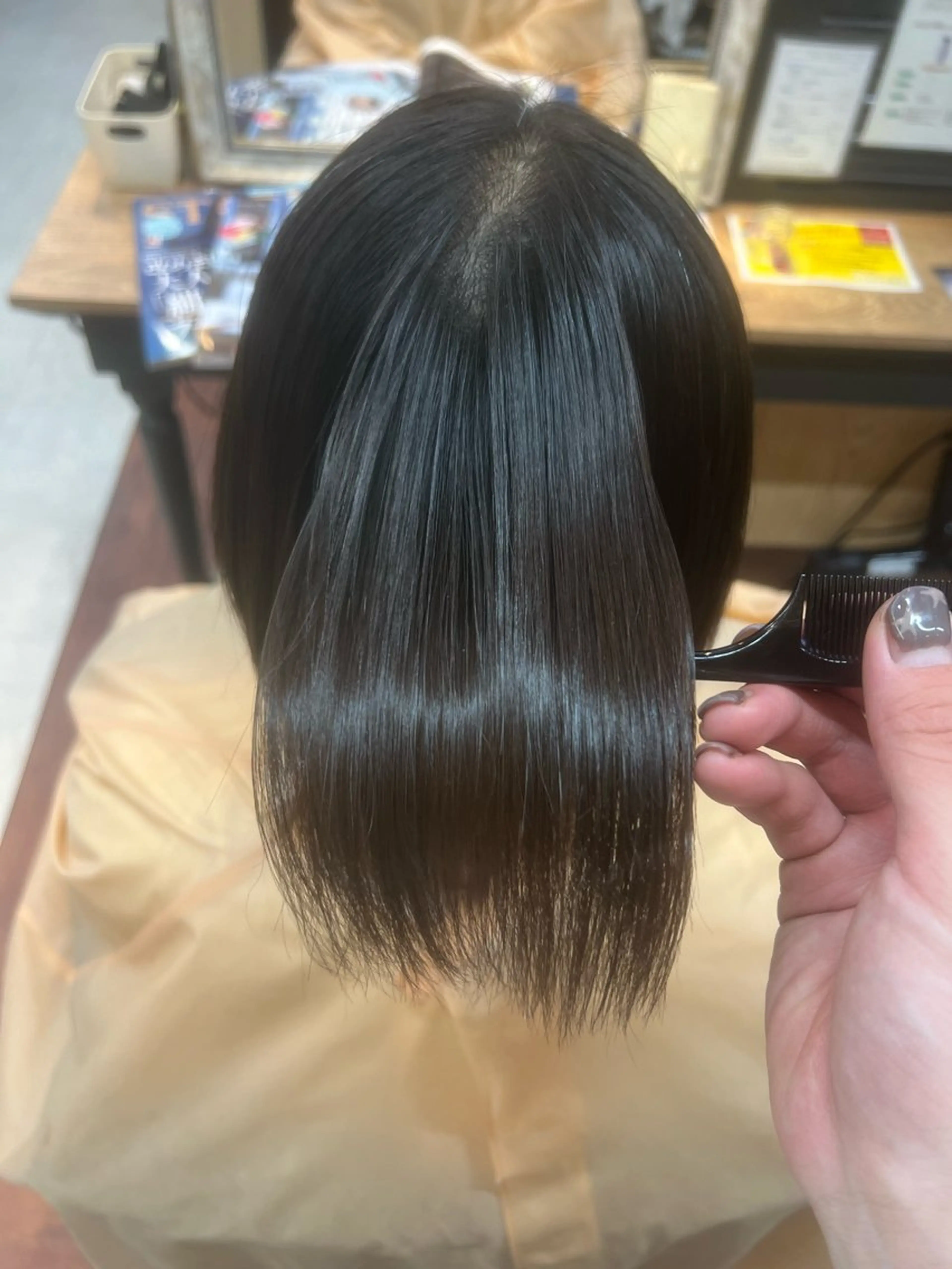ショート ショートヘア 縮毛矯正 ウルフカット ナカオ シュウヘイのヘアスタイル