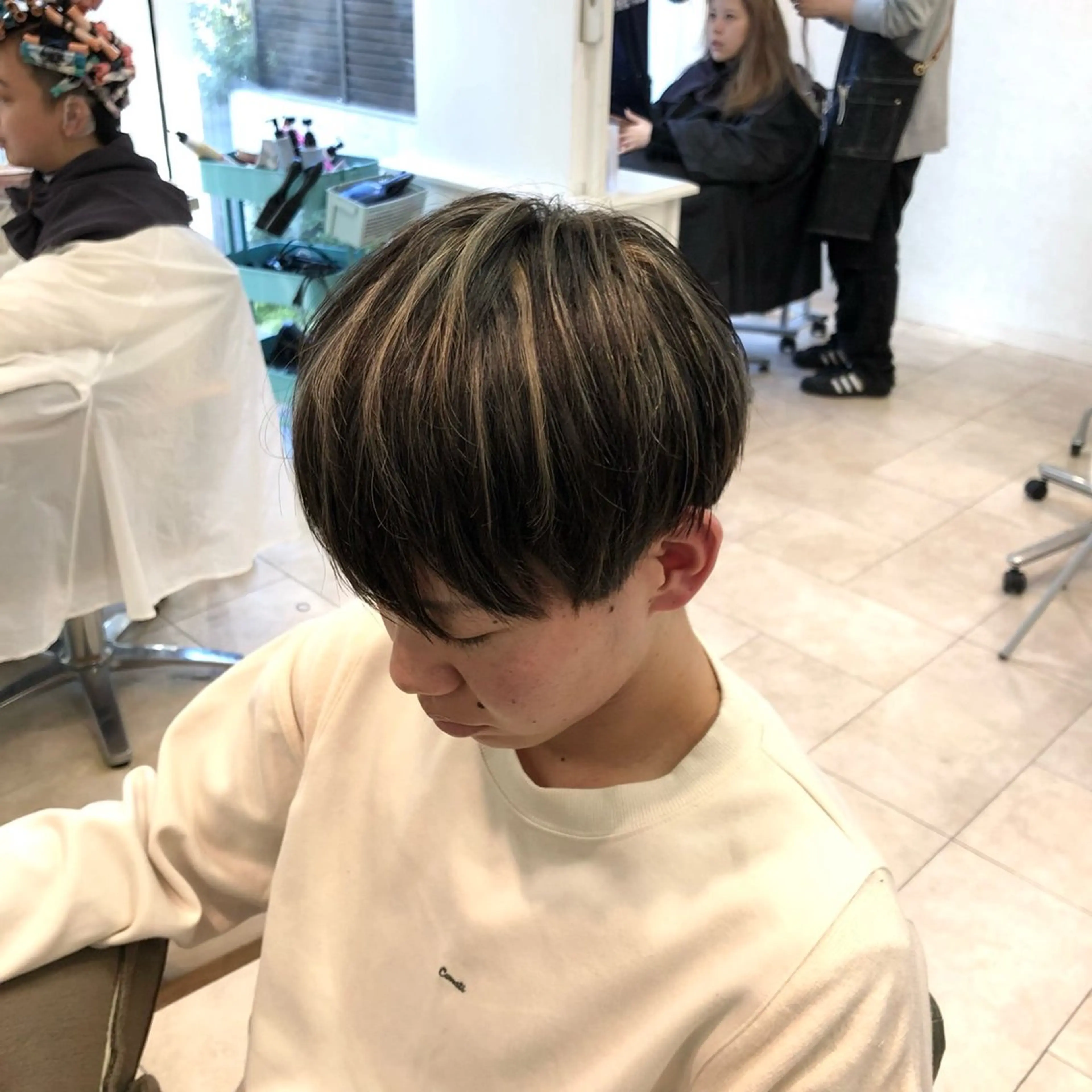 メンズ メンズバレイヤージュ メンズハイライト 🍏すがの みき🍏のヘアスタイル