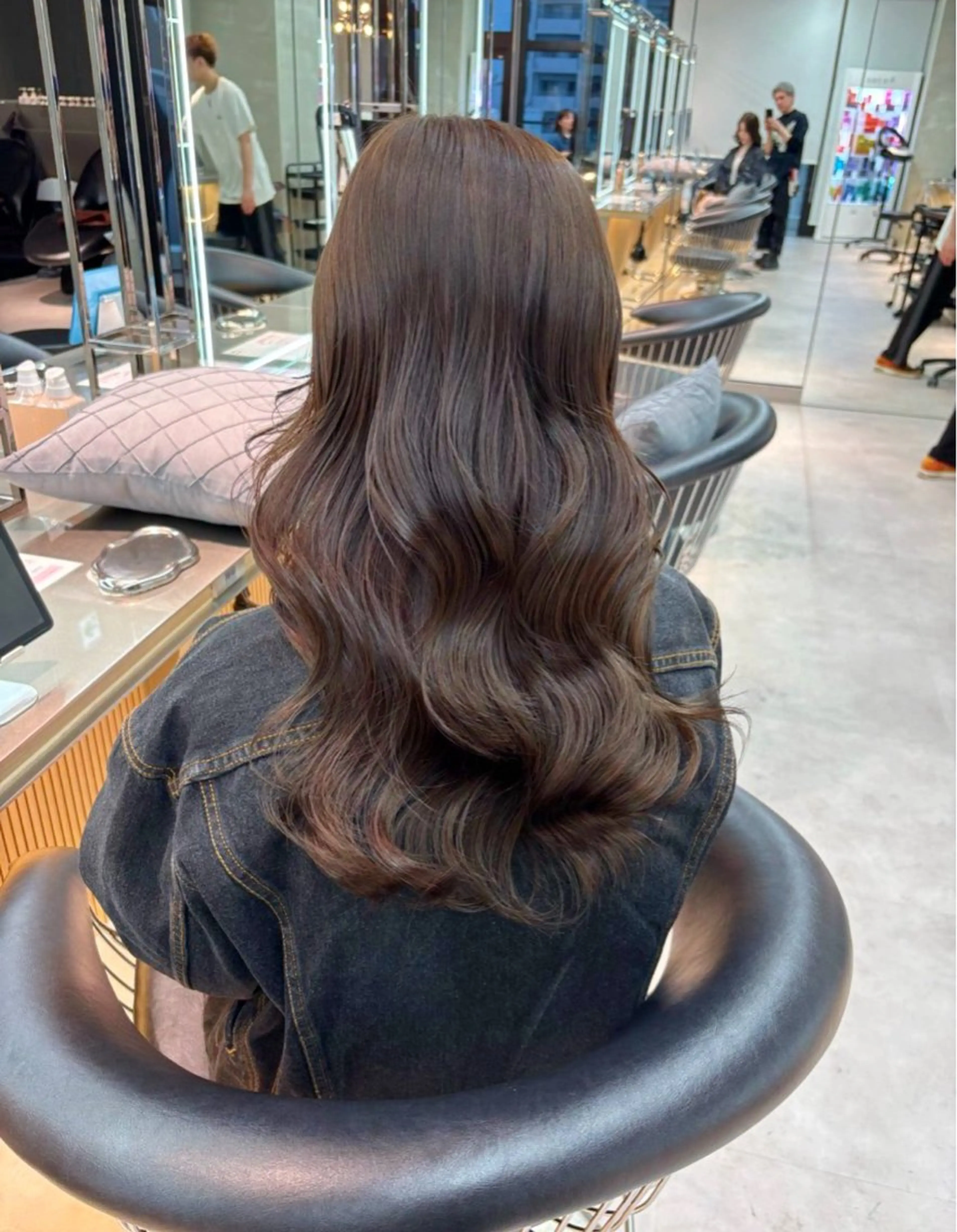 セミロング カラー パーマ ベージュカラー レイヤーカット 縮毛矯正 【博多髪質改善】 吉村　清志のヘアスタイル