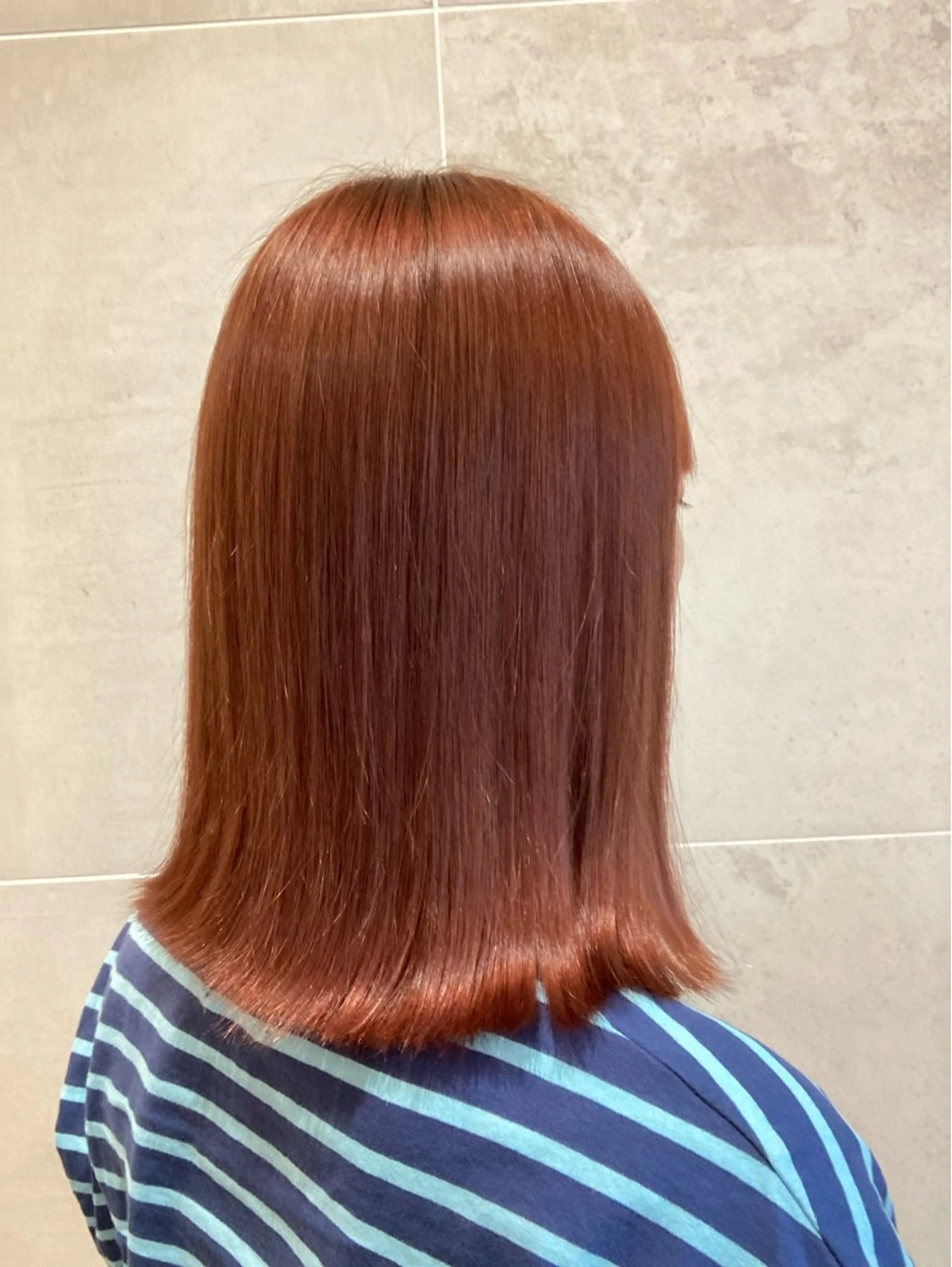 ミディアム カラー テラコッタ 荒川 賢人のヘアスタイル