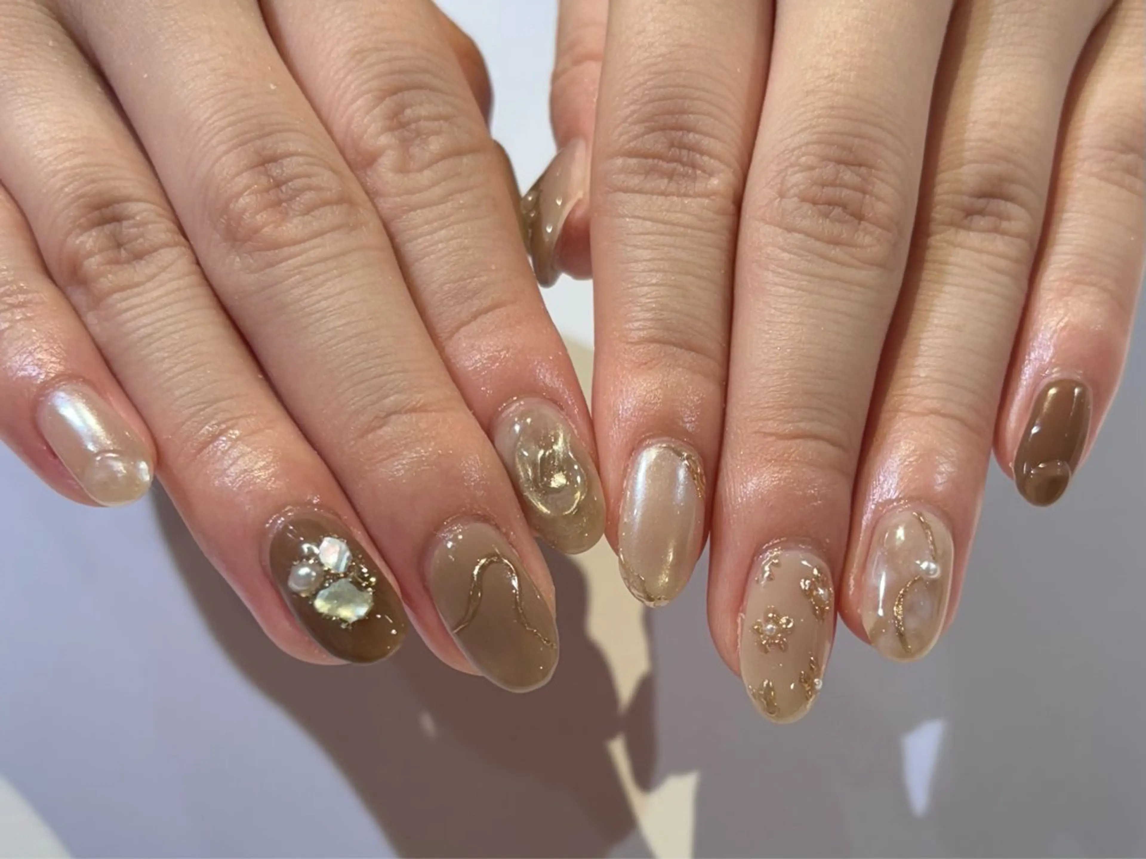 ネイル ハンドネイル 🤍 YUI 🤍のネイルデザイン