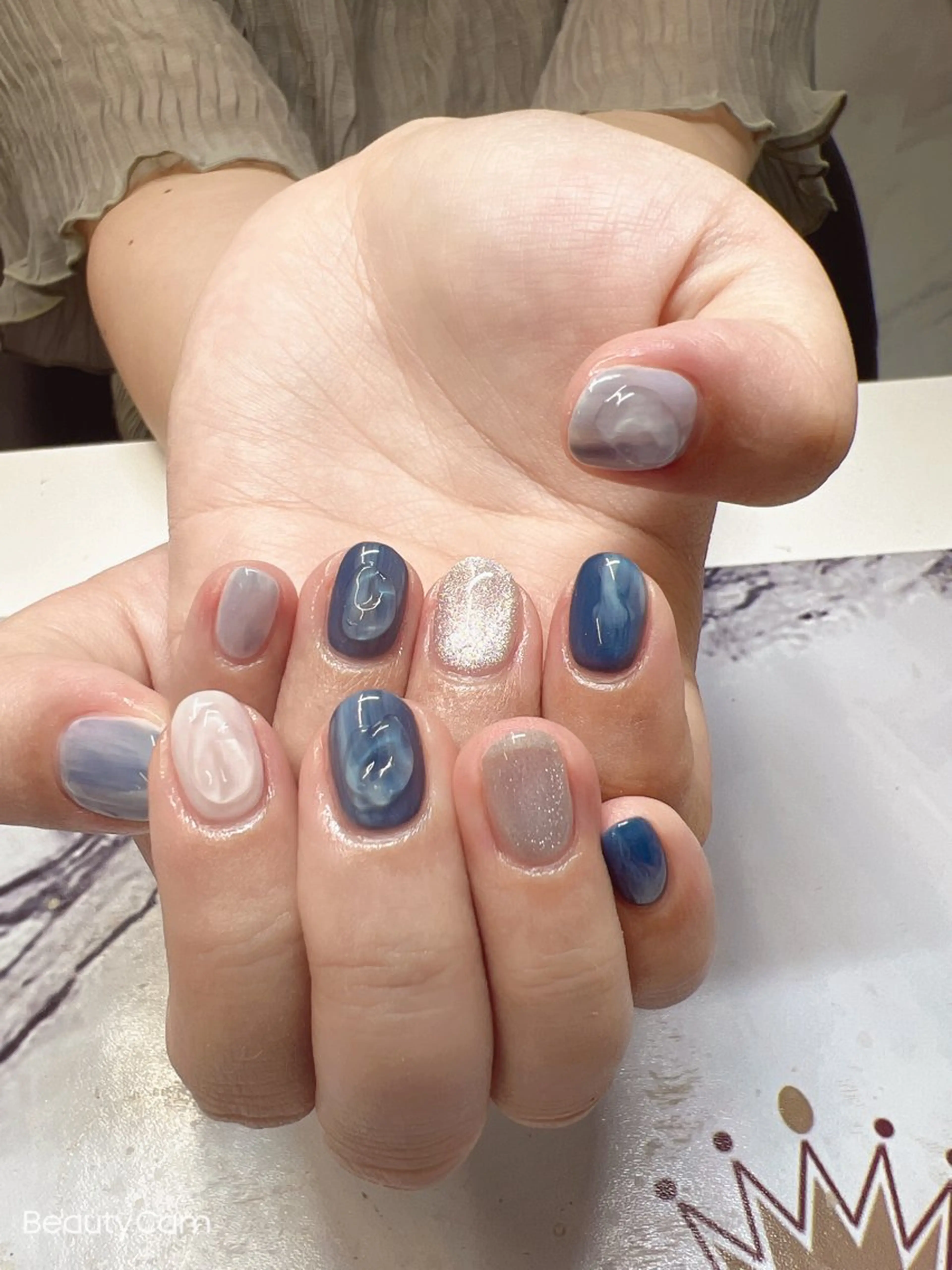 ネイル ガレンドウ 白澤 愛子のネイルデザイン