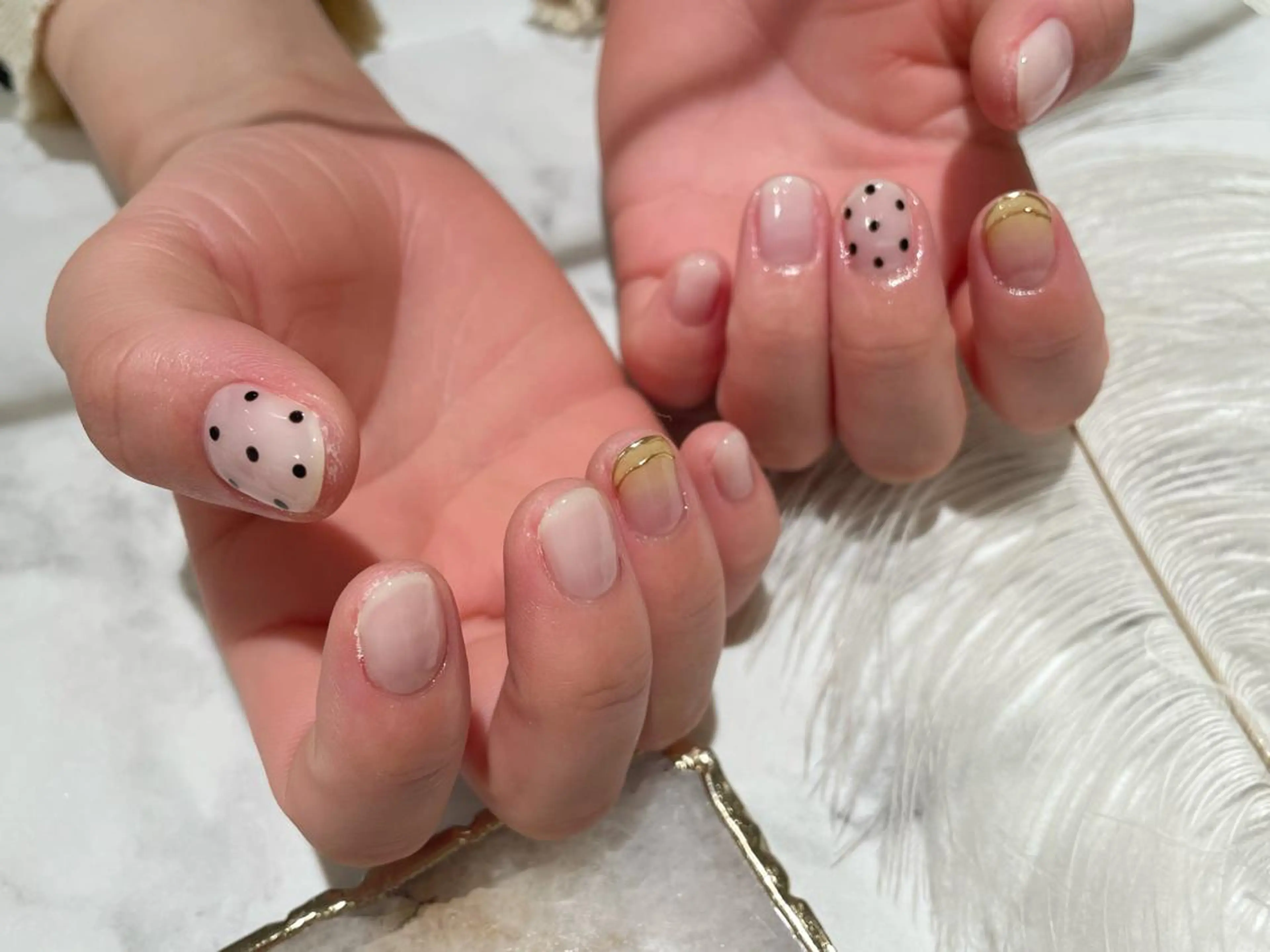 ネイル アートネイル ドット フレンチネイル グラデーション ミラーネイル ハンドネイル Aing nail所属・Aing nail 澤瀬のネイルデザイン