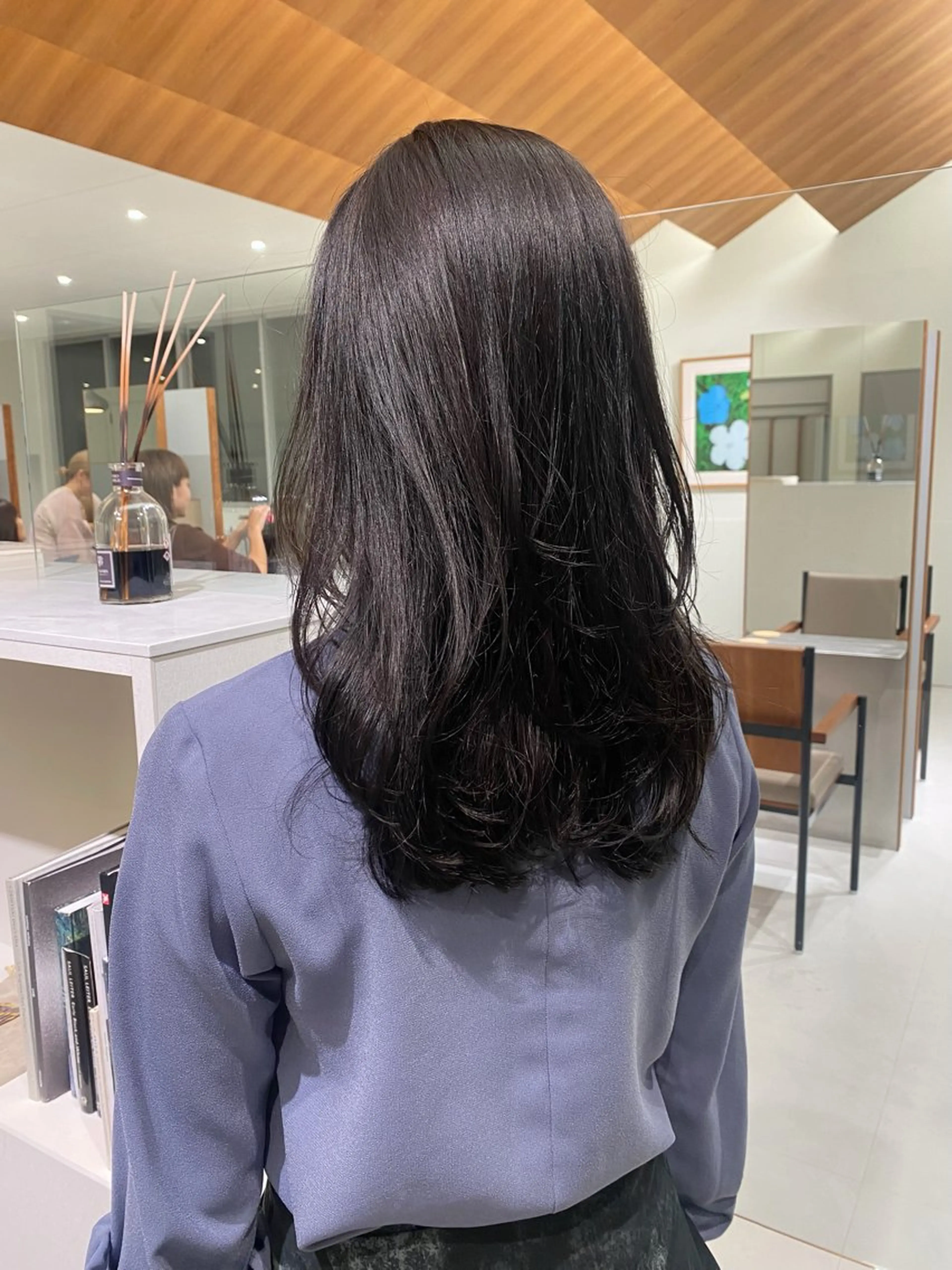 ロング レイヤーカット 🎀透明感× 暖色カラーつな🎀のヘアスタイル