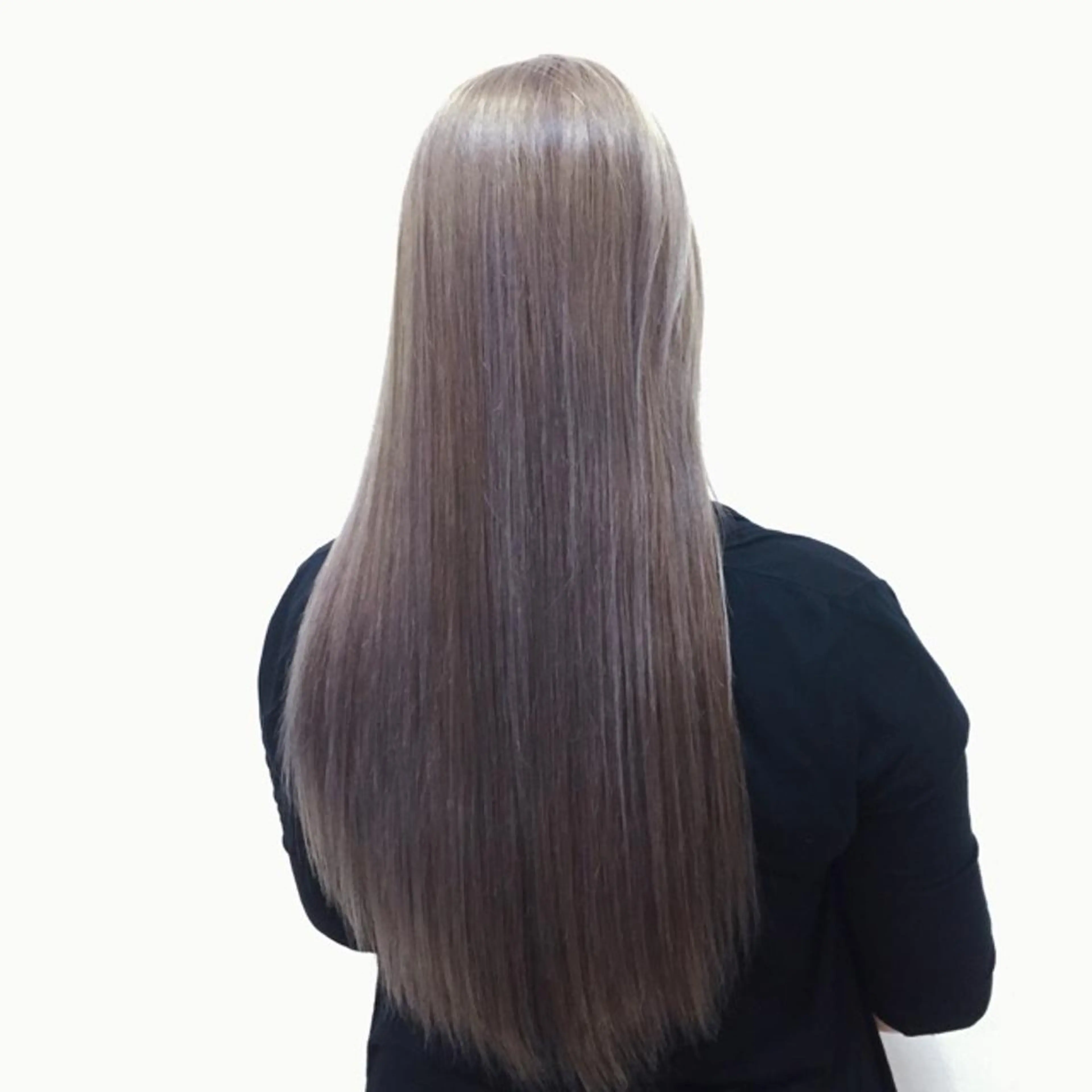 ロング アップシー デイジーのヘアスタイル