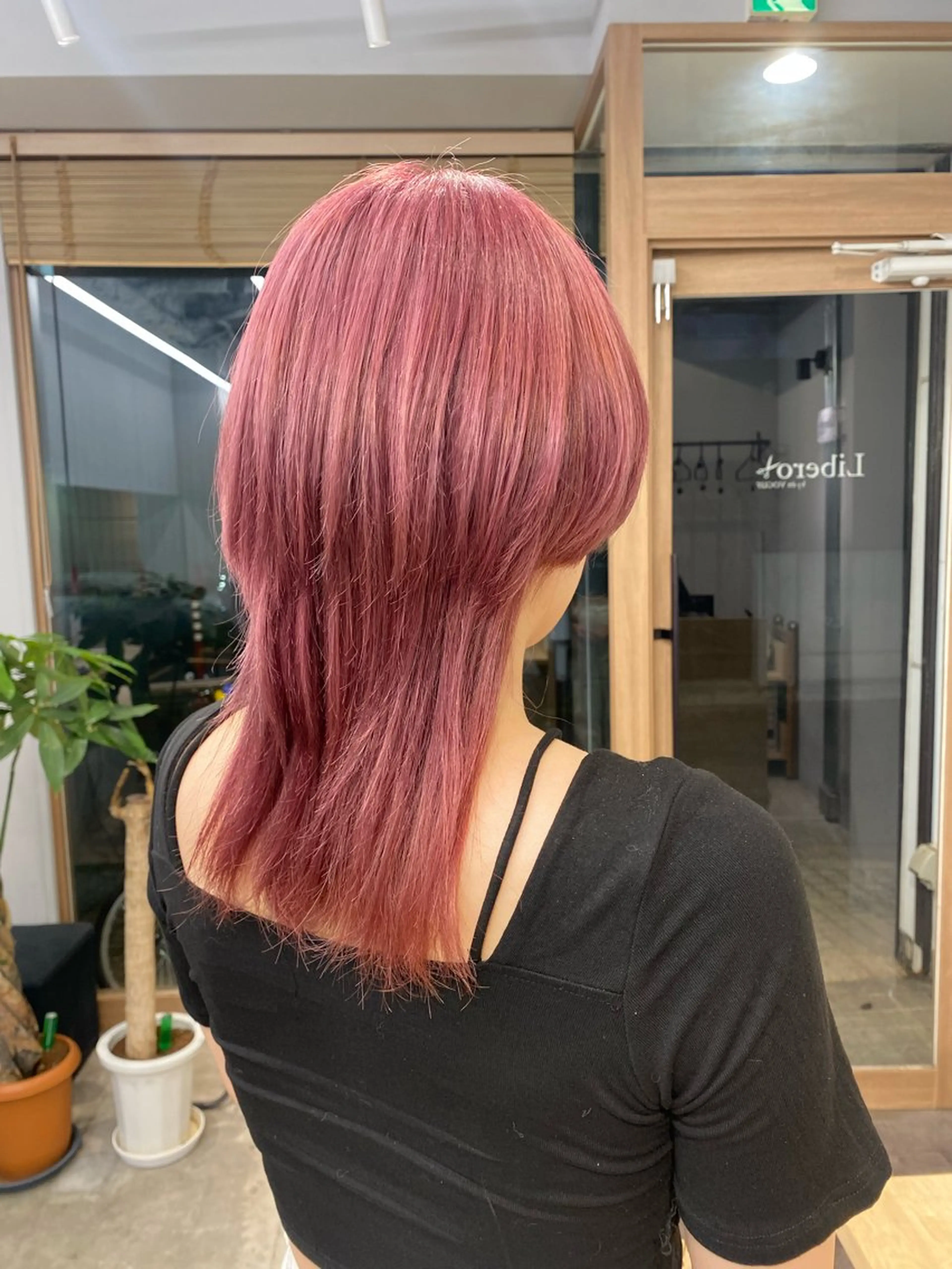 ミディアム カラー ピンクカラー 🐾Libero🐾 柏　KONOMIのヘアスタイル