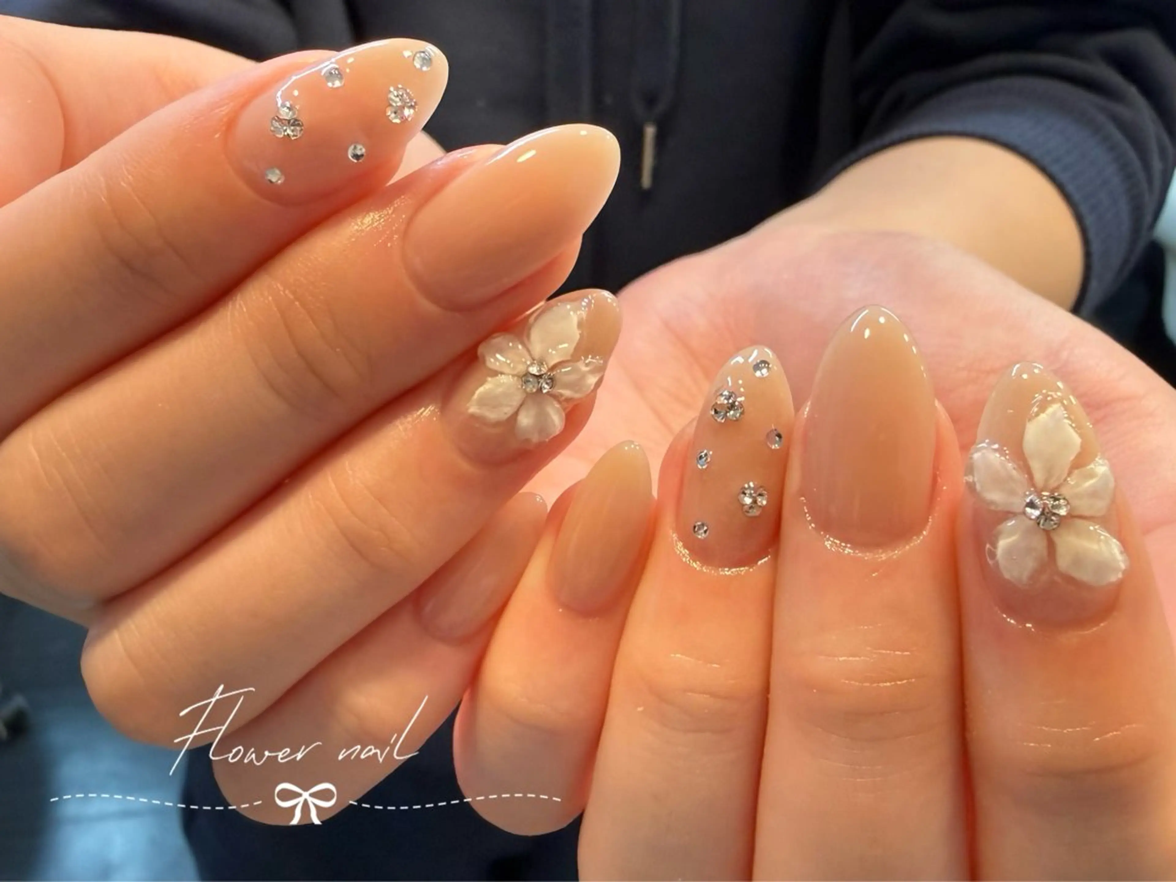 ネイル Flower nailのネイルデザイン