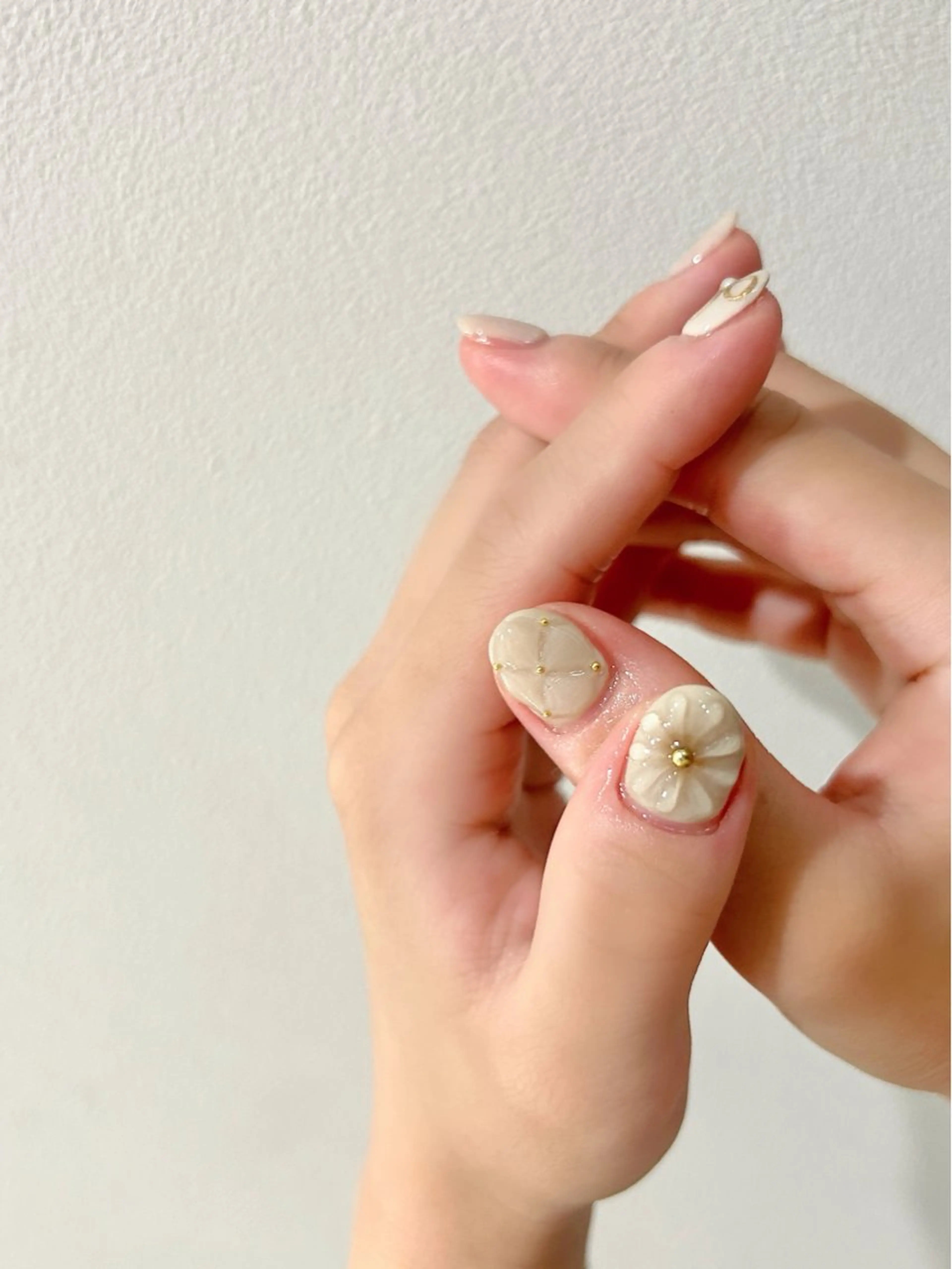 ネイル 持ち込み ニュアンスネイル ハンドネイル hali’a nailのネイルデザイン