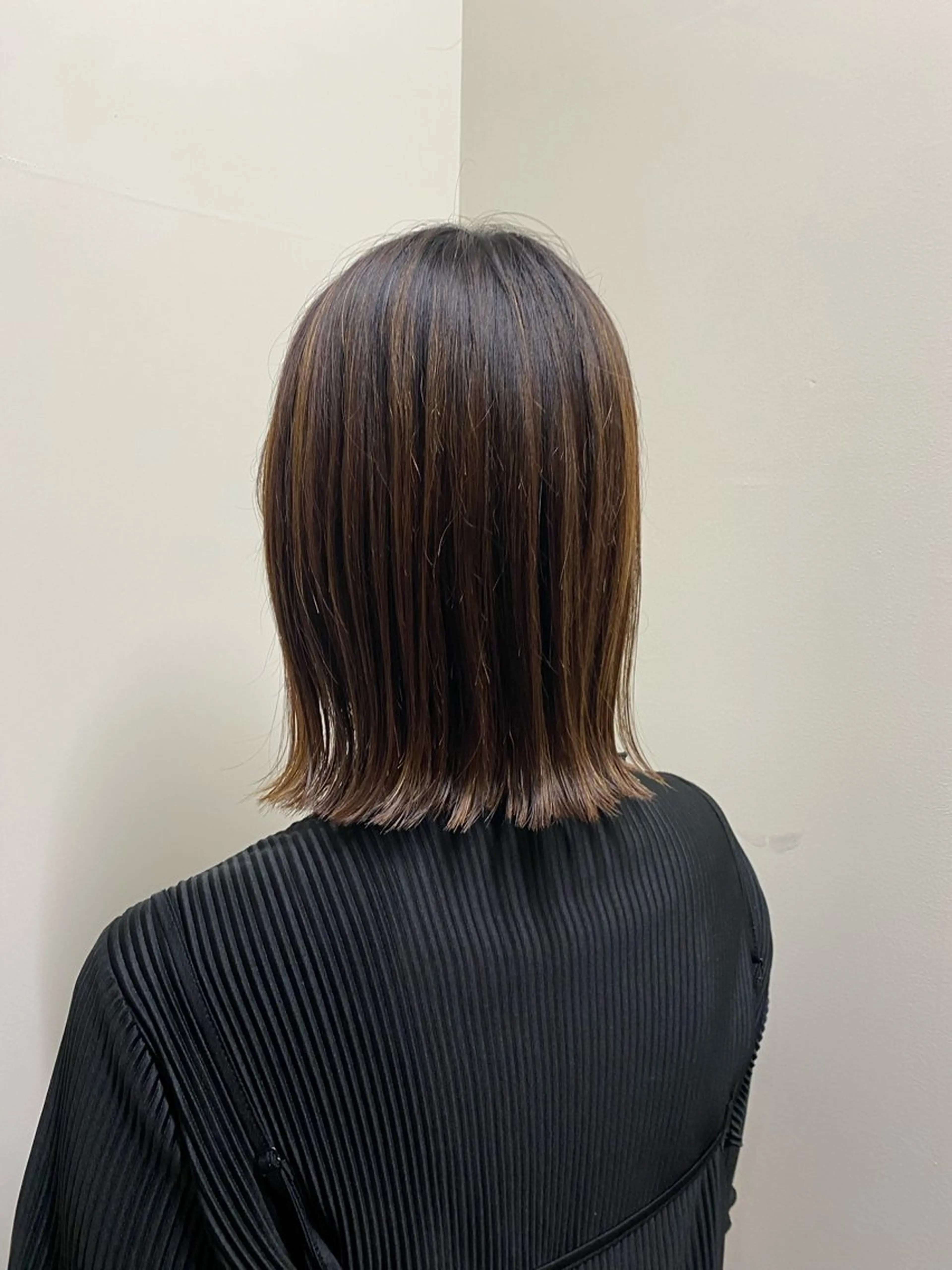 ショート ボブ 外ハネヘア ミディアムレイヤー/ 艶カラーNorikaのヘアスタイル