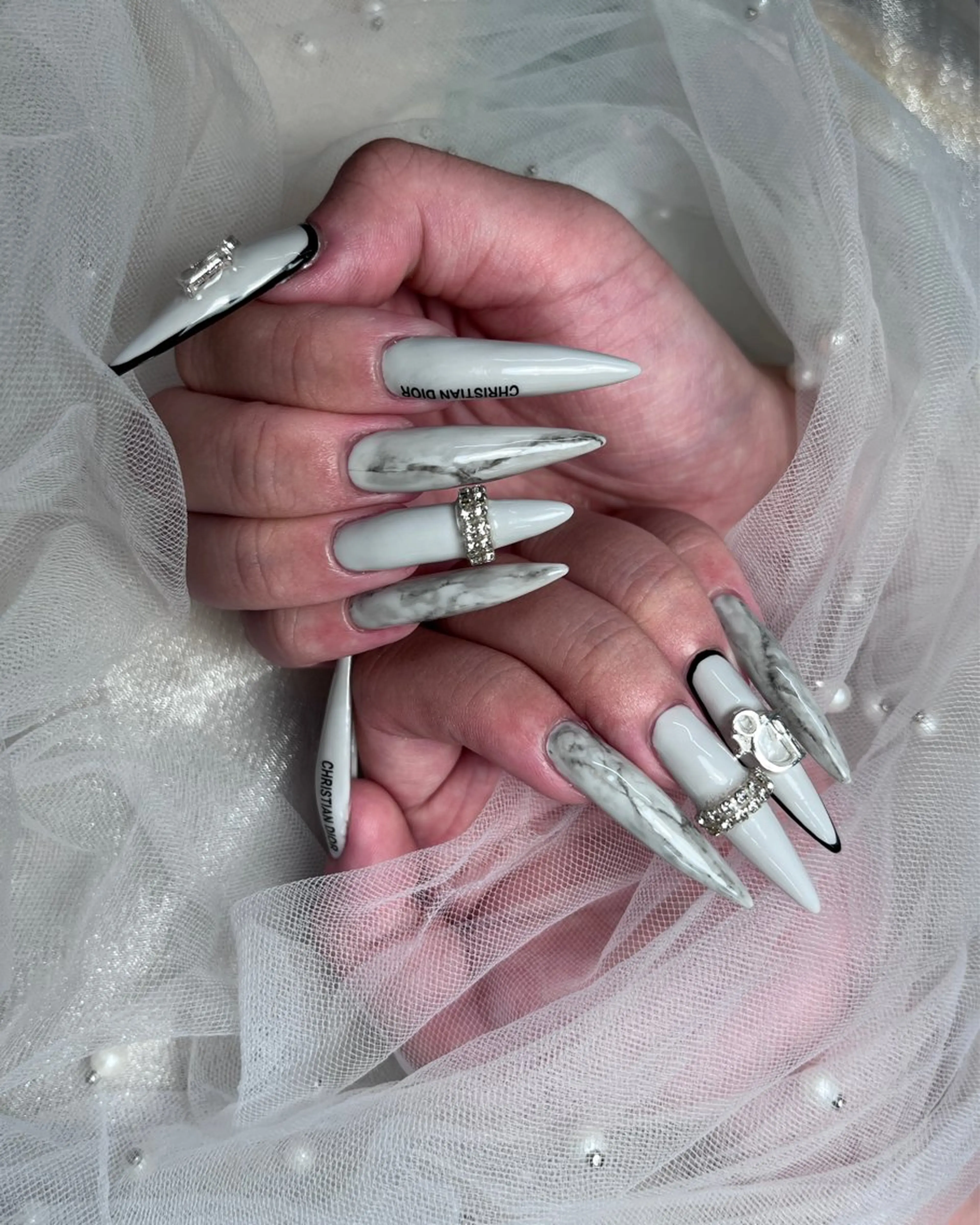 ネイル ハンドネイル ToliyDeliy akemiのネイルデザイン