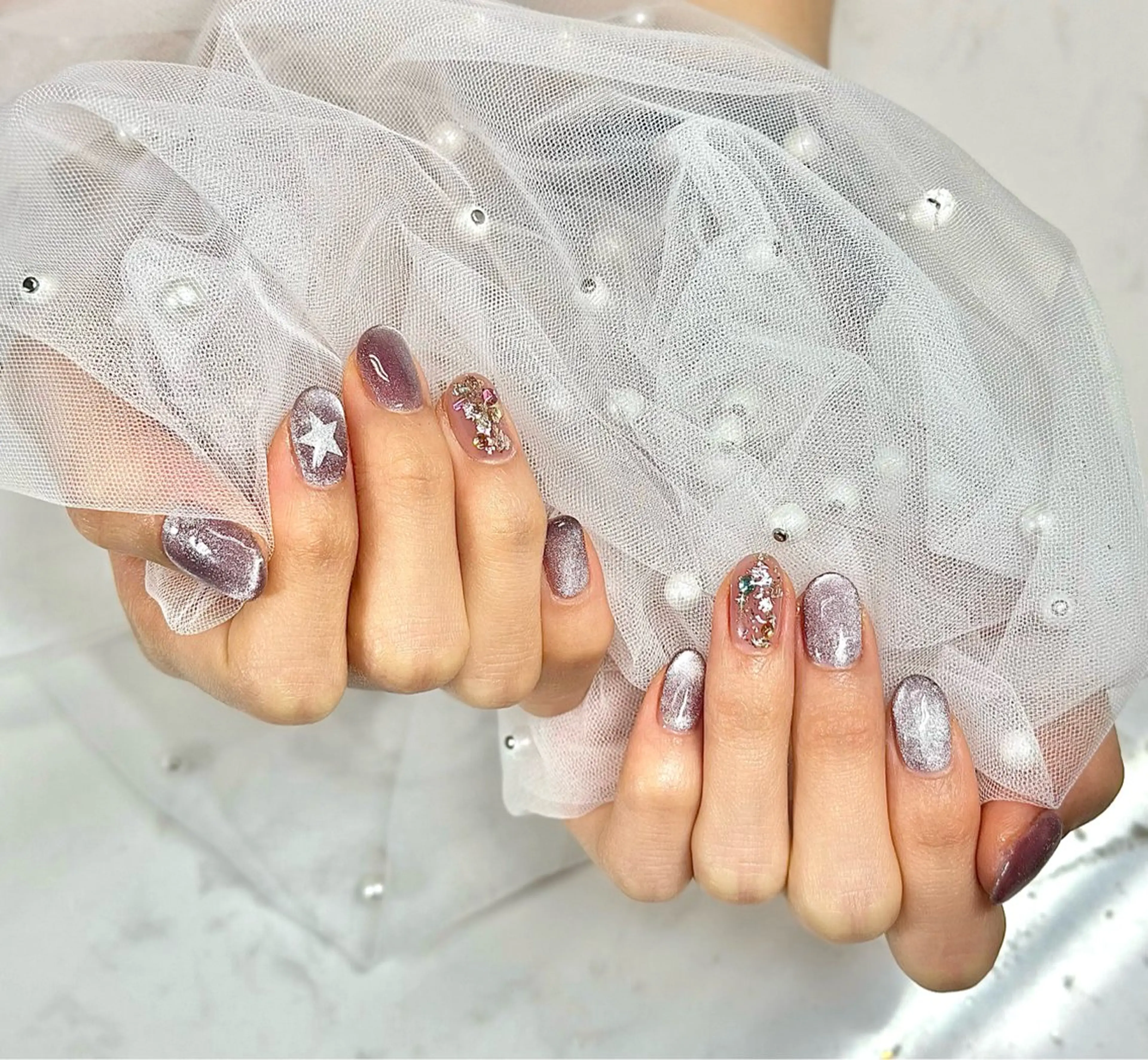 ネイル マグネットネイル TAKAHSHI MOMOのマツエク・マツパデザイン