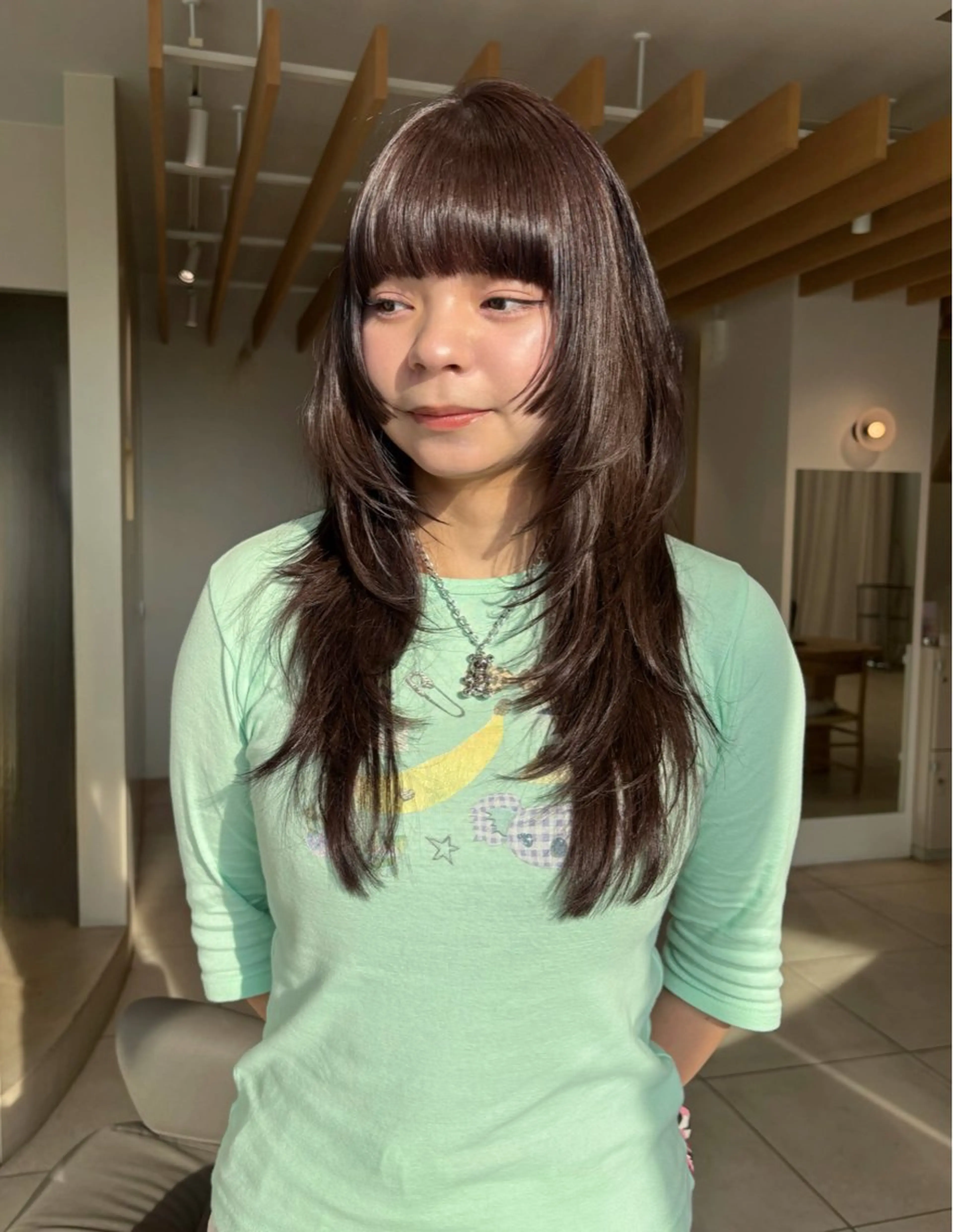 ロング カラー 黒髪 ブリーチ ブラウンカラー ケアブリーチ 透明感カラー 似合わせカットカラー りおなのヘアスタイル