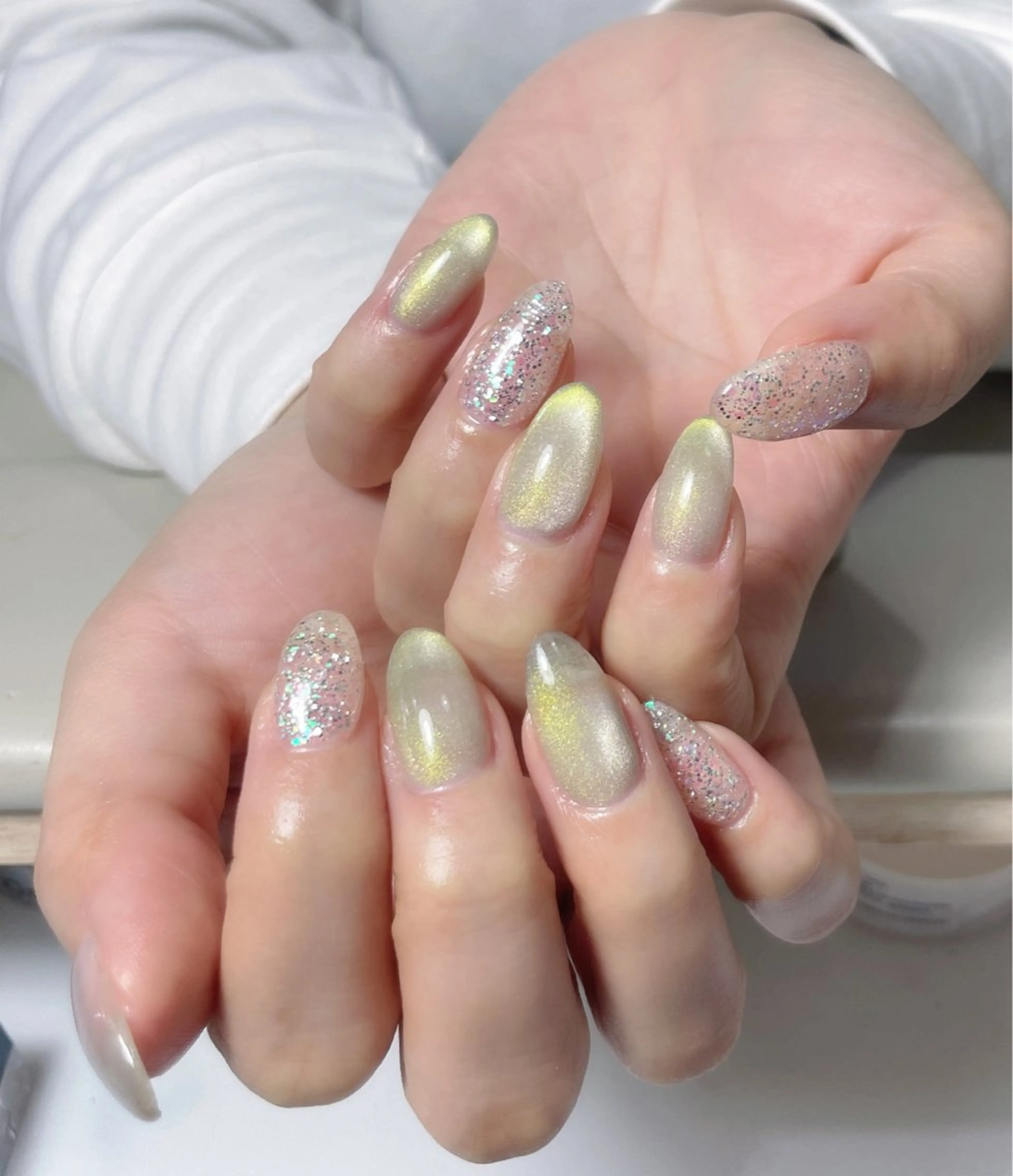 ネイル ハンドネイル AngelChris ビューティーサロンのネイルデザイン