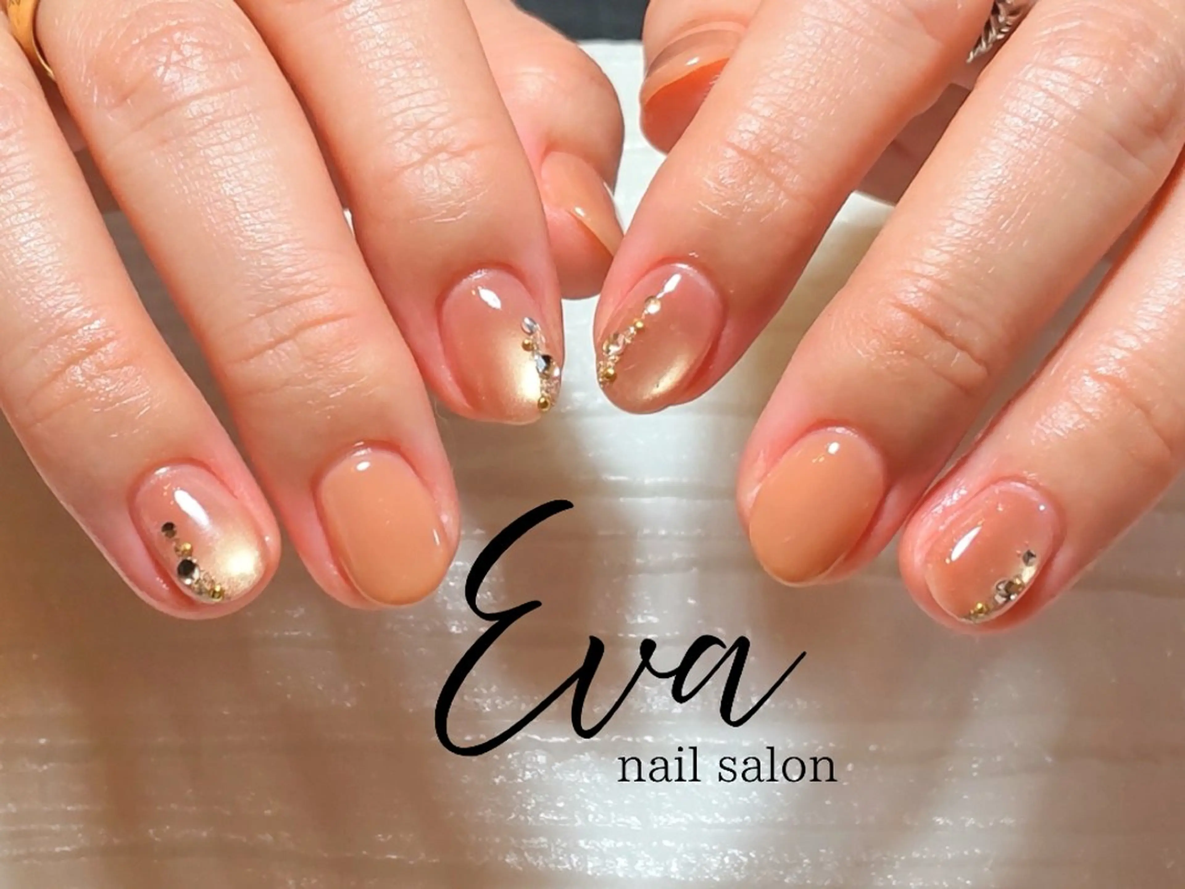 ネイル オフィスネイル シンプルネイル Éva nail MARIのネイルデザイン