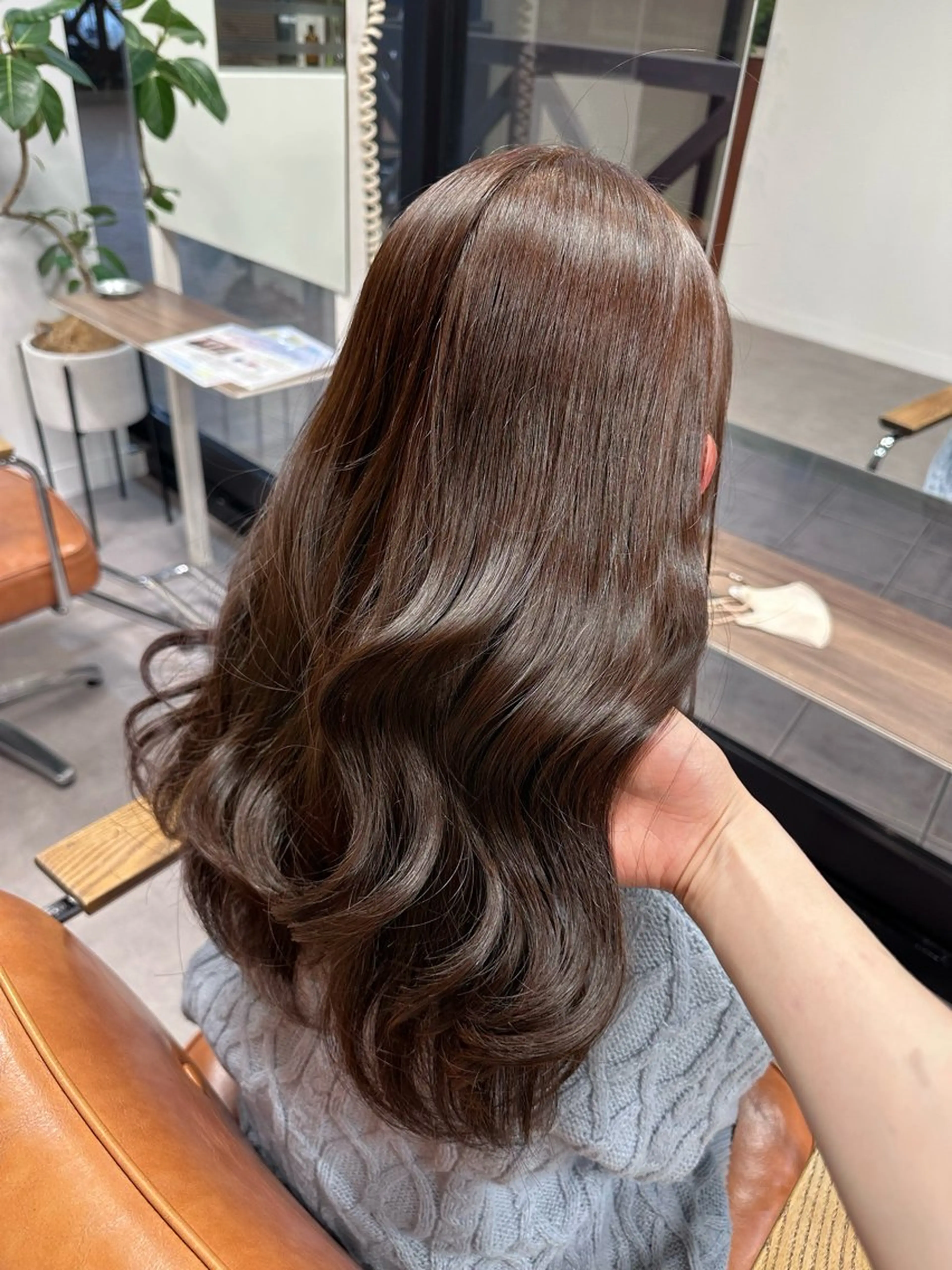 セミロング カラー 山田 花帆のヘアスタイル