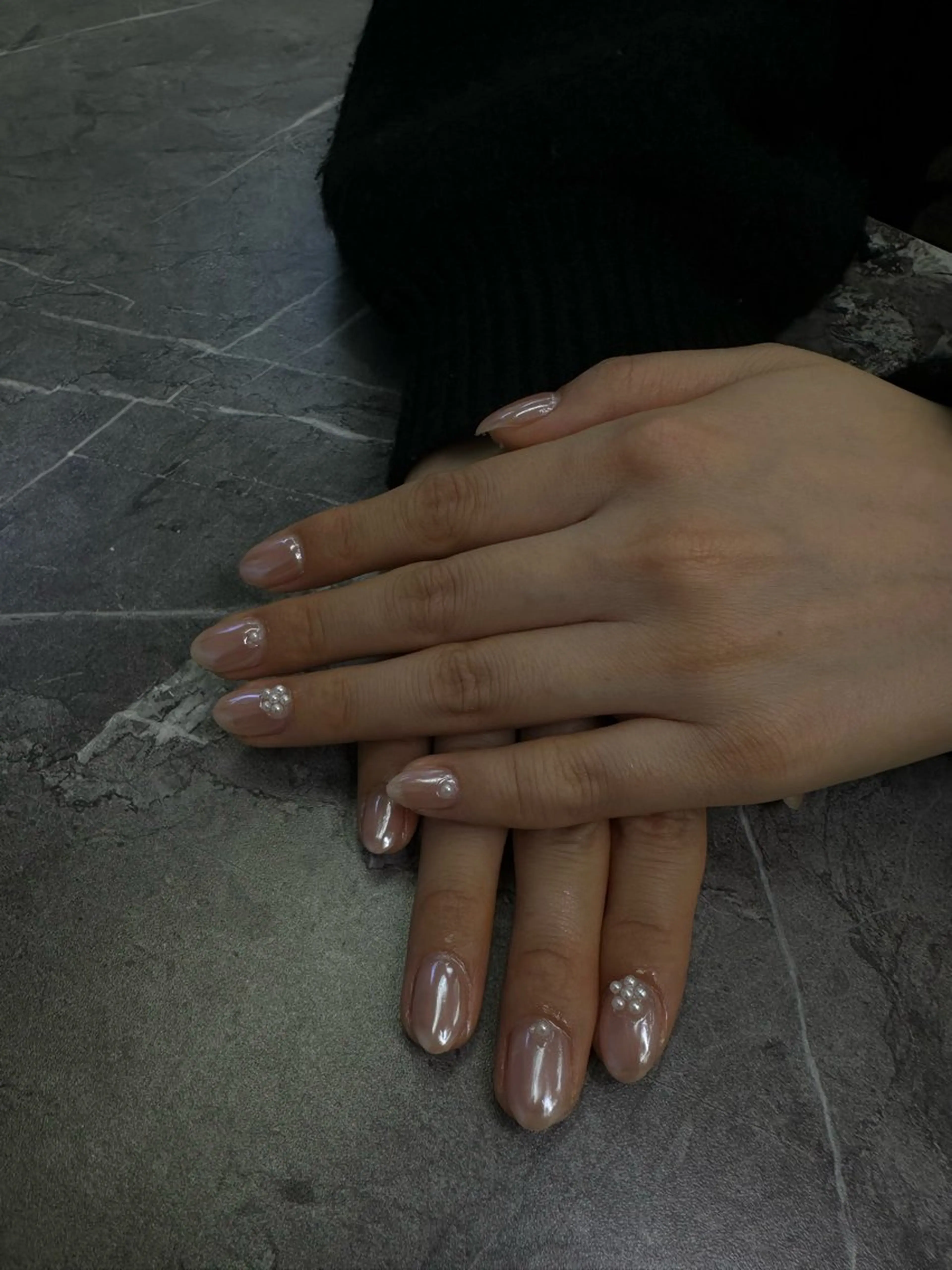 ネイル ミラーネイル Nail salon ヴェロニカ　ななみのネイルデザイン