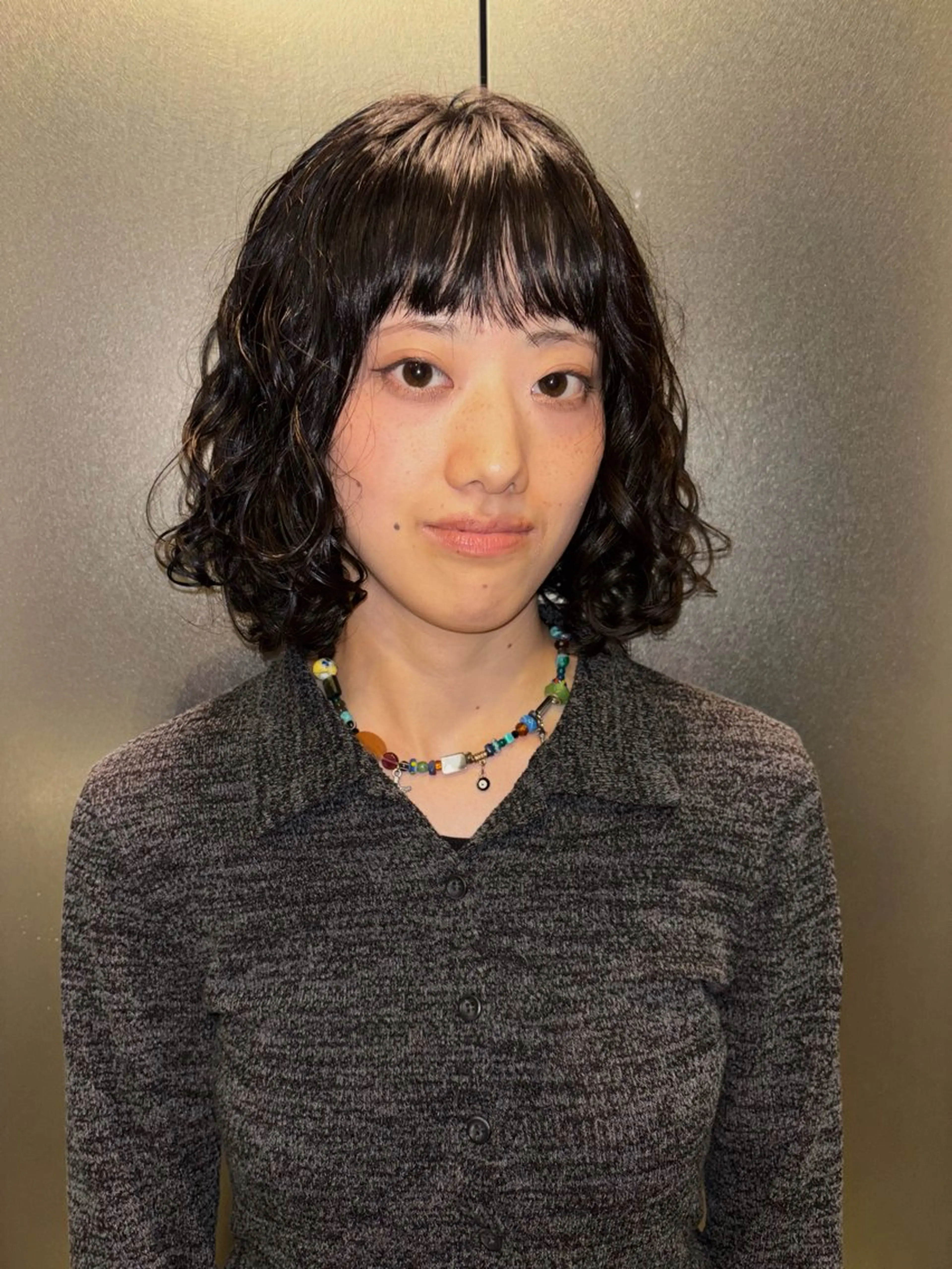 ミディアム パーマ ミディアムパーマ IO/ブリーチカラー 特化美容師✨のヘアスタイル