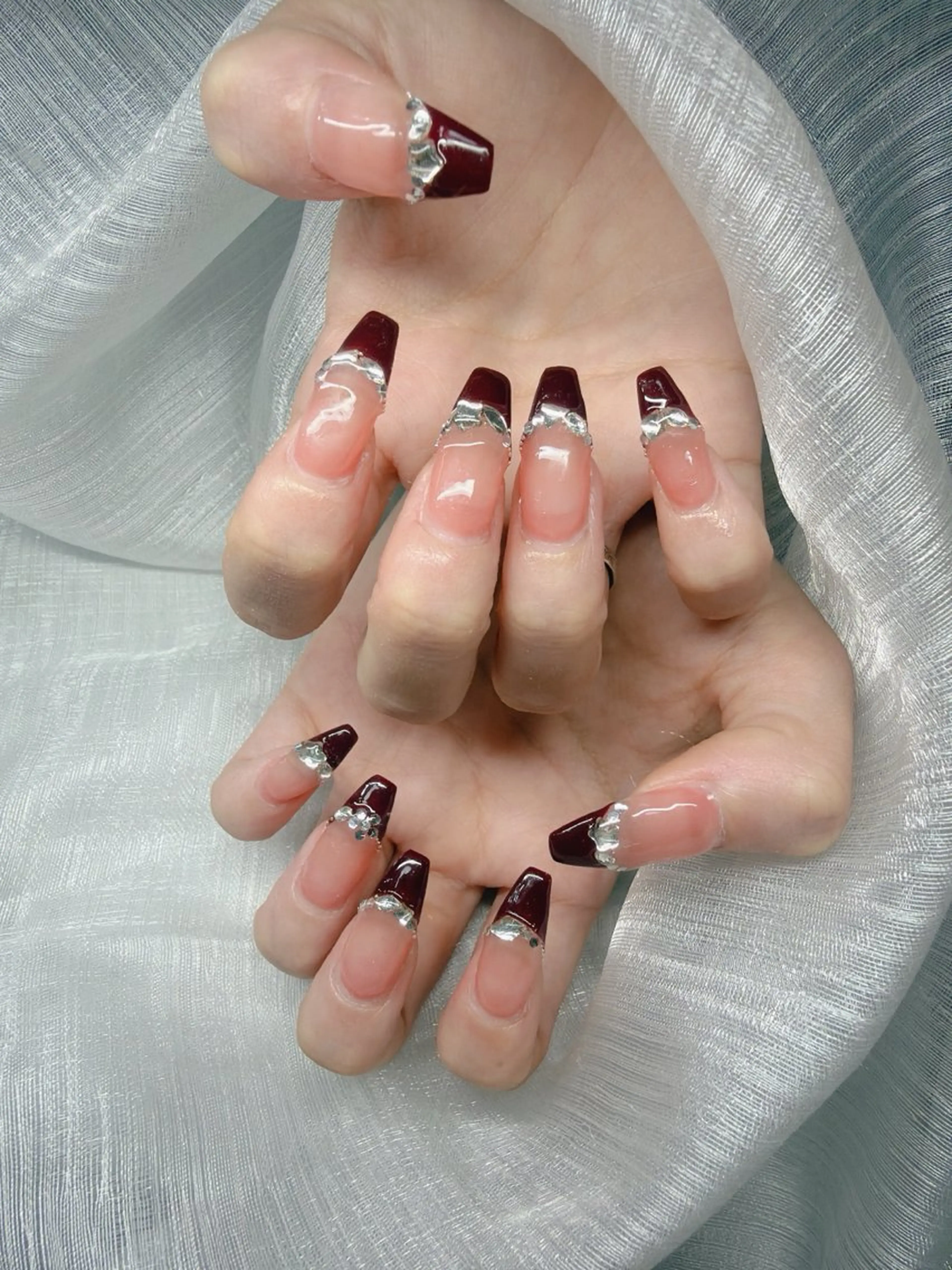 ネイル ハンドネイル Lee Nailsのネイルデザイン