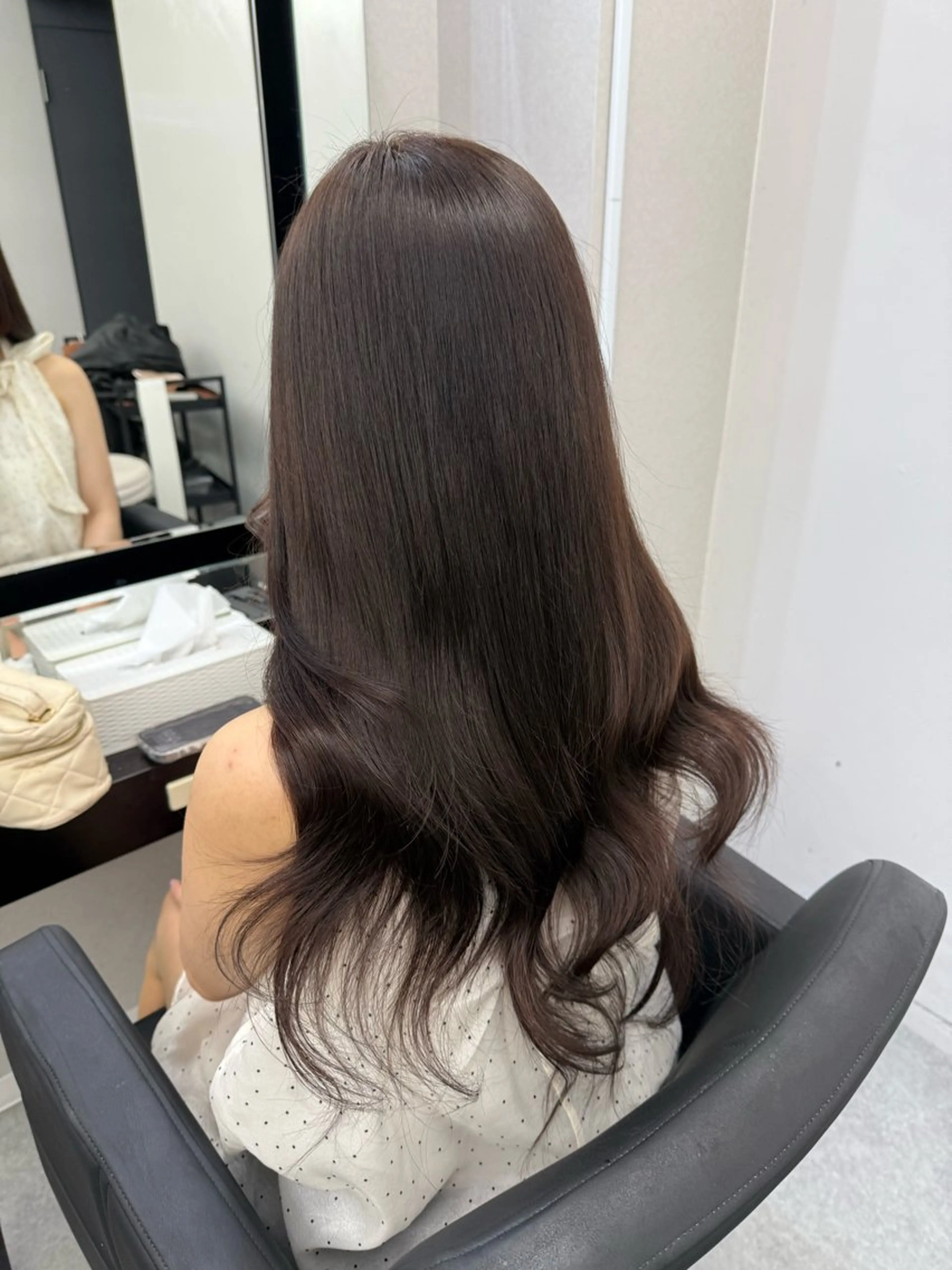 ロング カラー カット エクステ 𝙃𝘼𝙍𝙐🎀 韓国×エクステのヘアスタイル