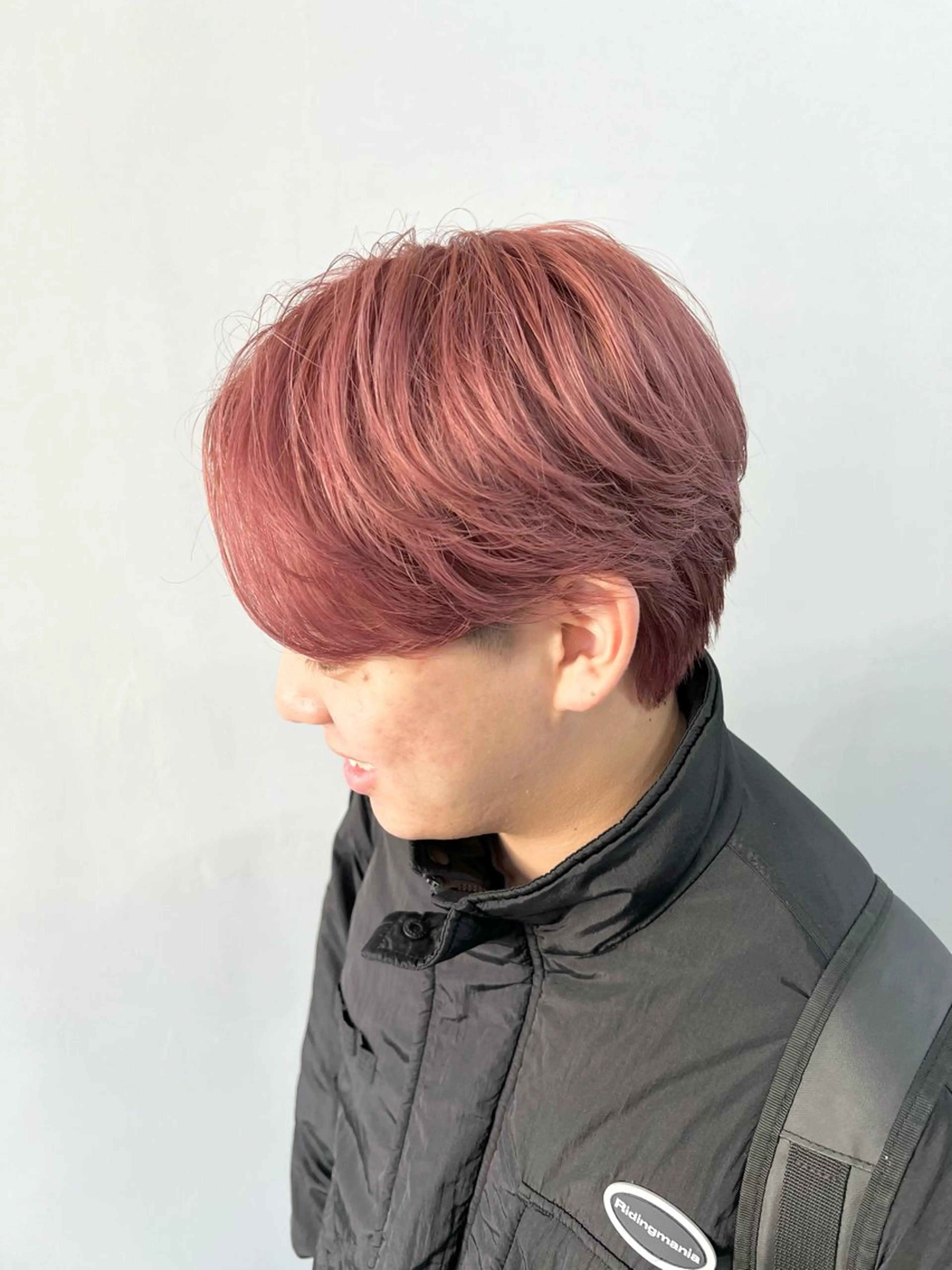 カラー メンズ センターパート ベージュカラー レッドカラー カット ヘアカラー トリートメント ヘッドスパ ヘアセット 🫧艶ダブルカラー ブリーチ🫧トモヤのヘアスタイル