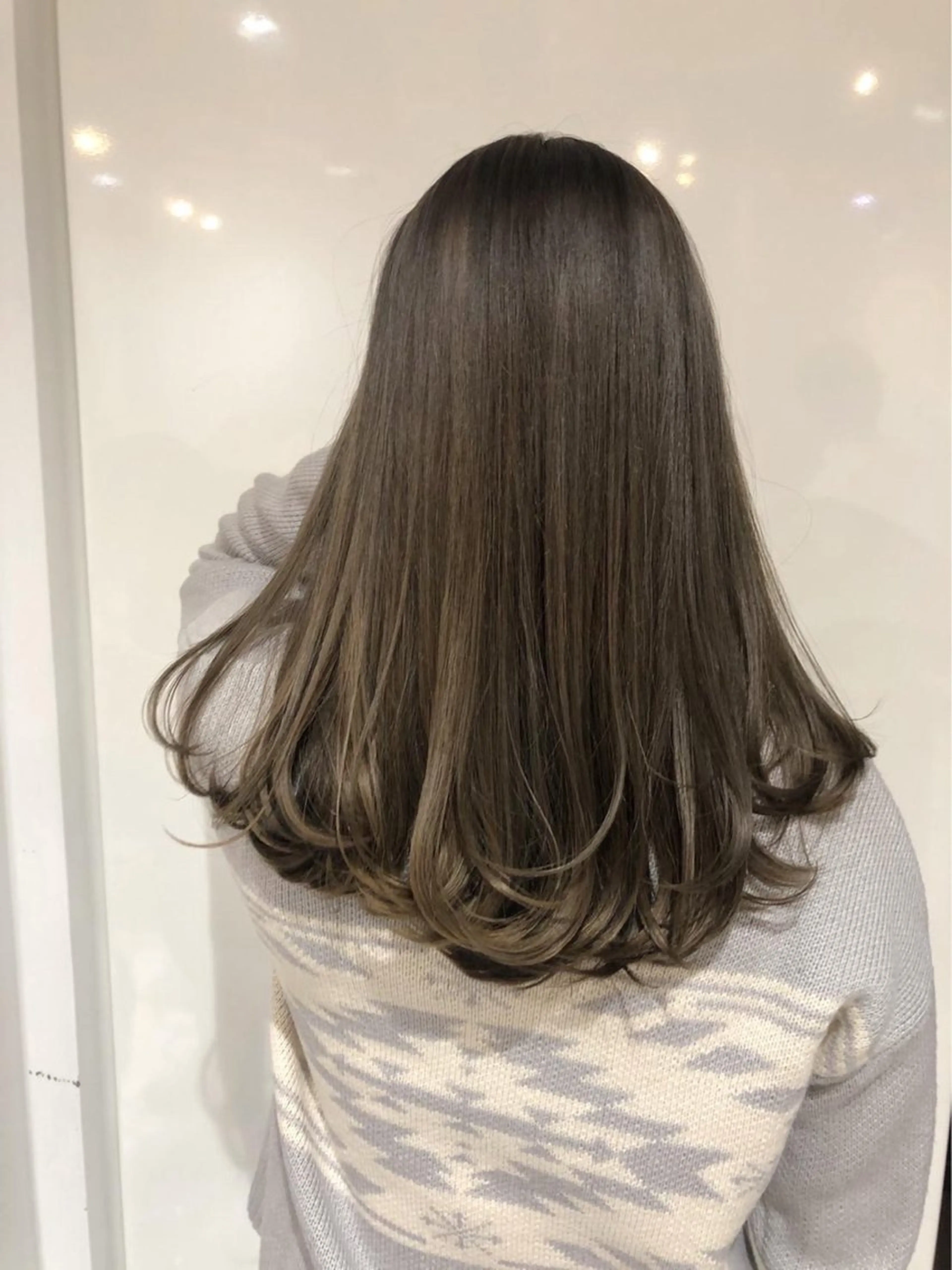 カラー 坂田 洋介のヘアスタイル