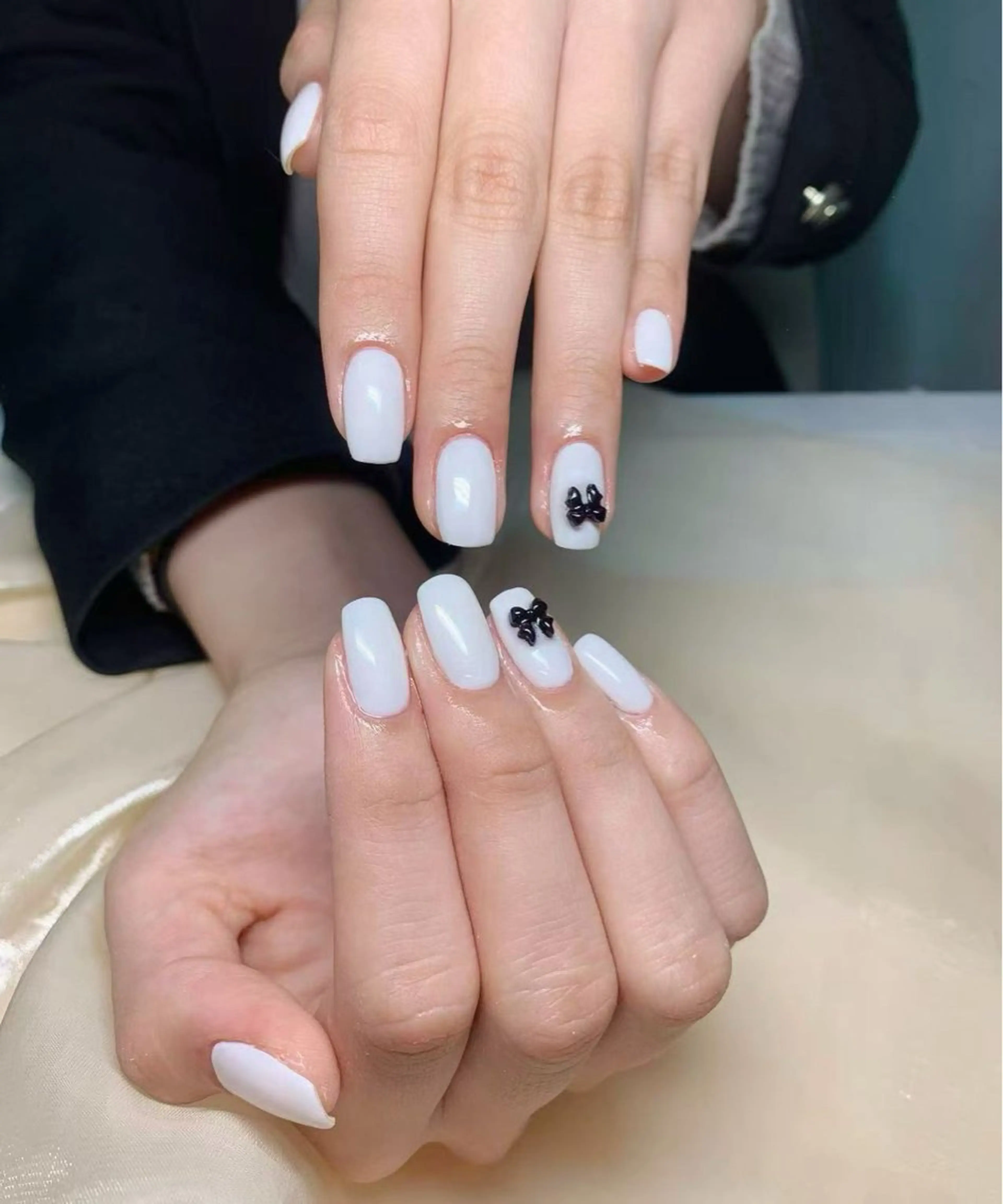 カラー 奥山 恵美のネイルデザイン