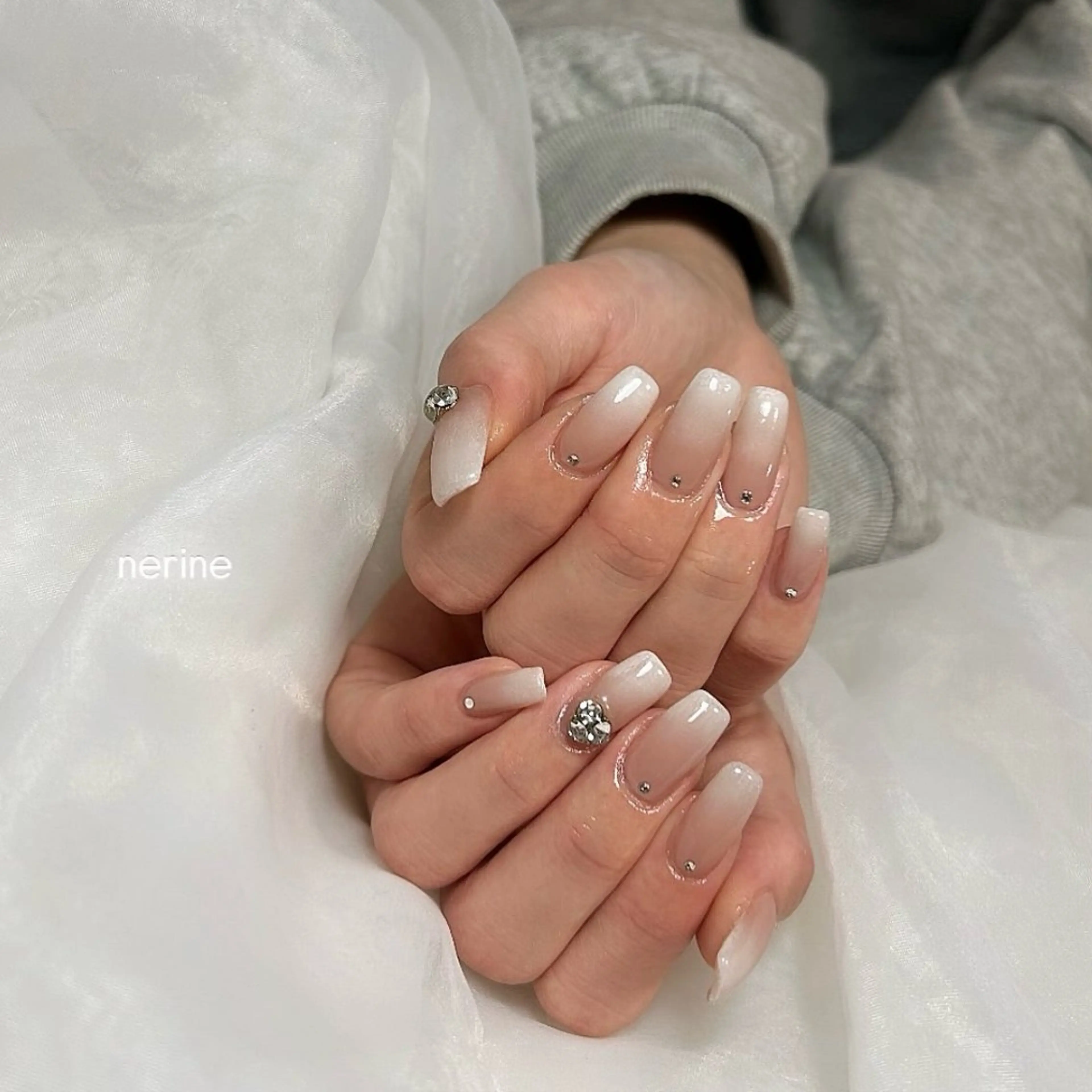 ネイル シンプルネイル ハンドネイル nail salon nerineのネイルデザイン