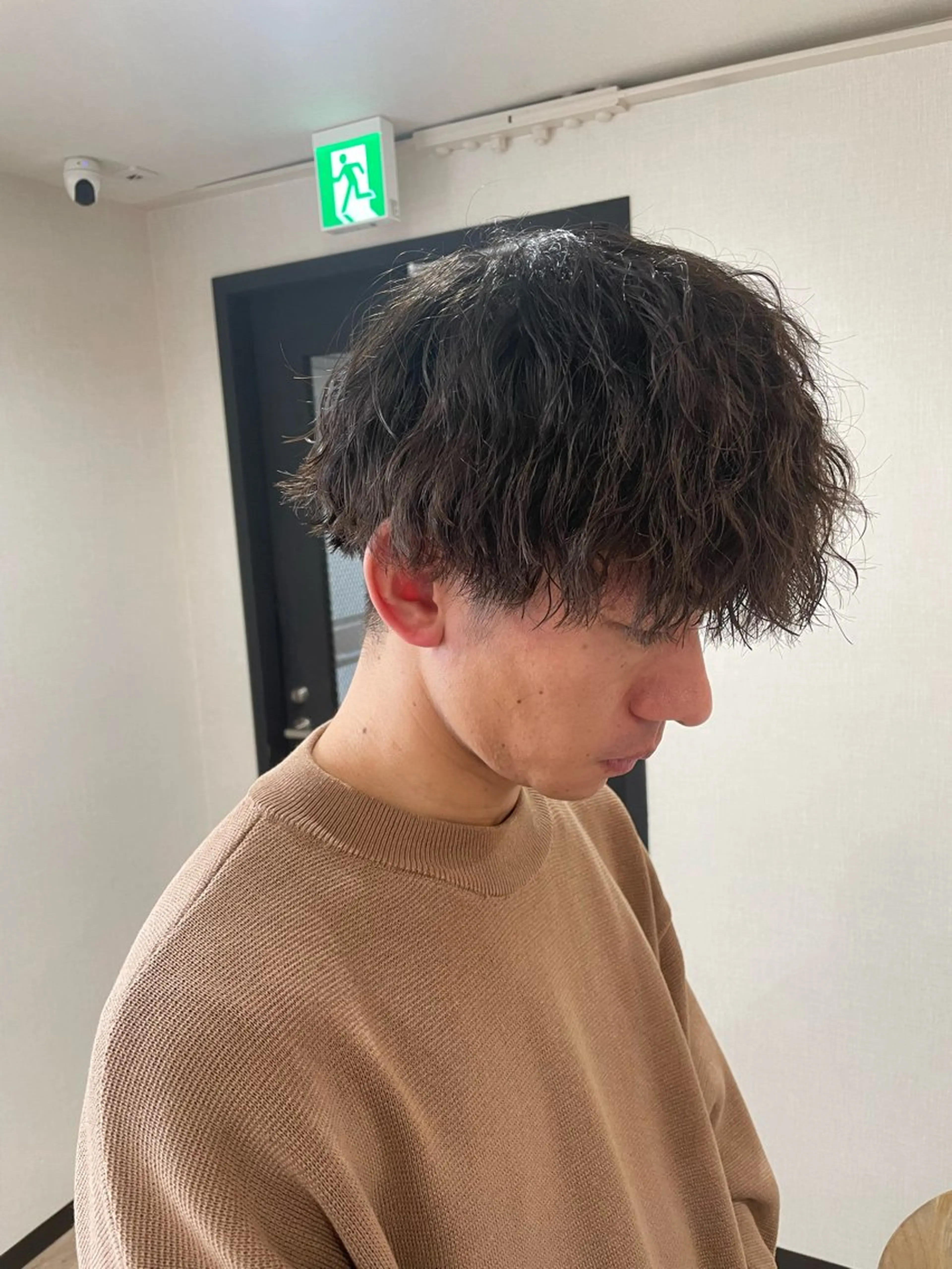 ショート パーマ メンズ emo.92co 🌱山本翔太のヘアスタイル
