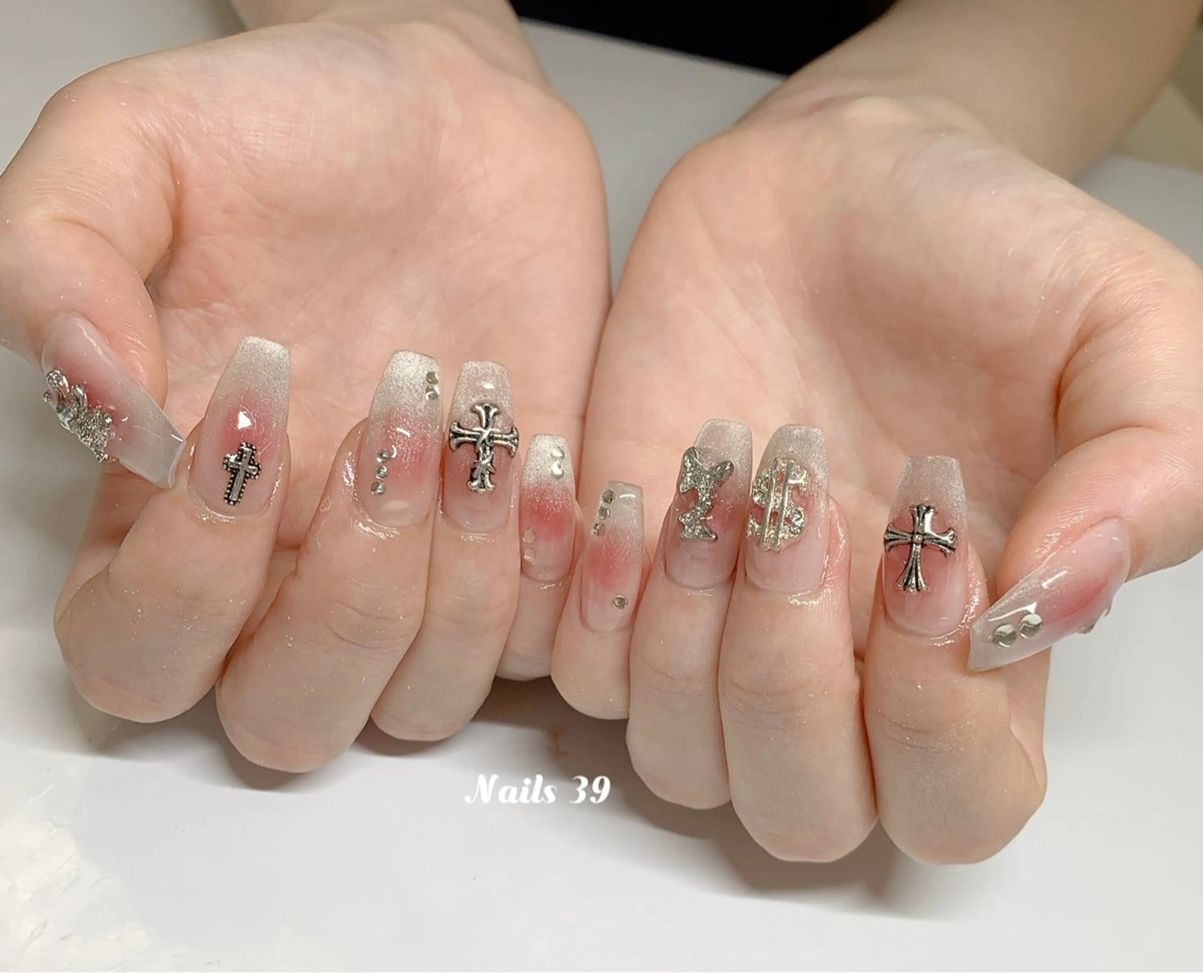ネイル Nails 39のネイルデザイン