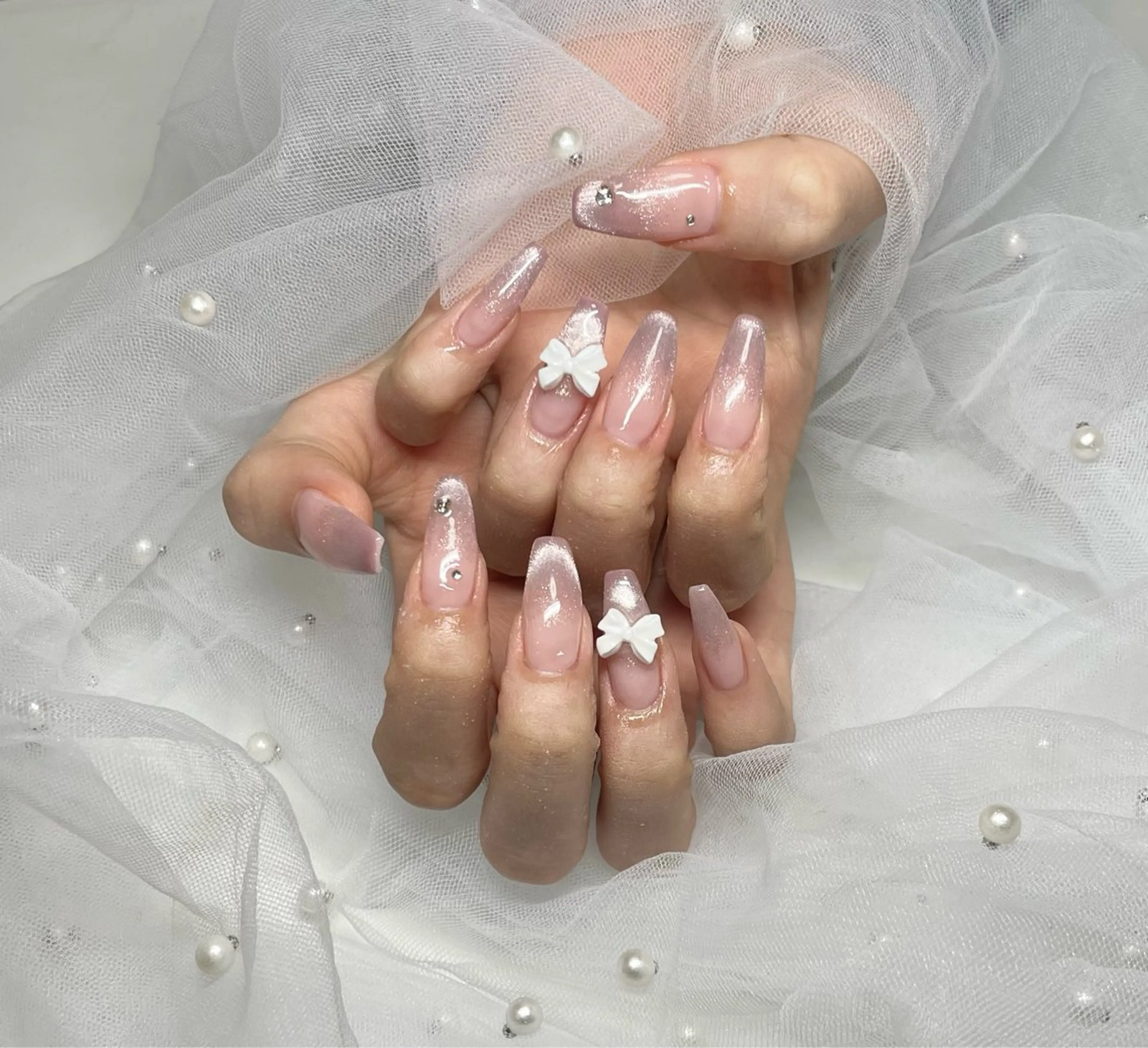 ネイル フレンチネイル マグネットネイル マグネットフレンチ ハンドネイル 🦋 Rina🦋のネイルデザイン