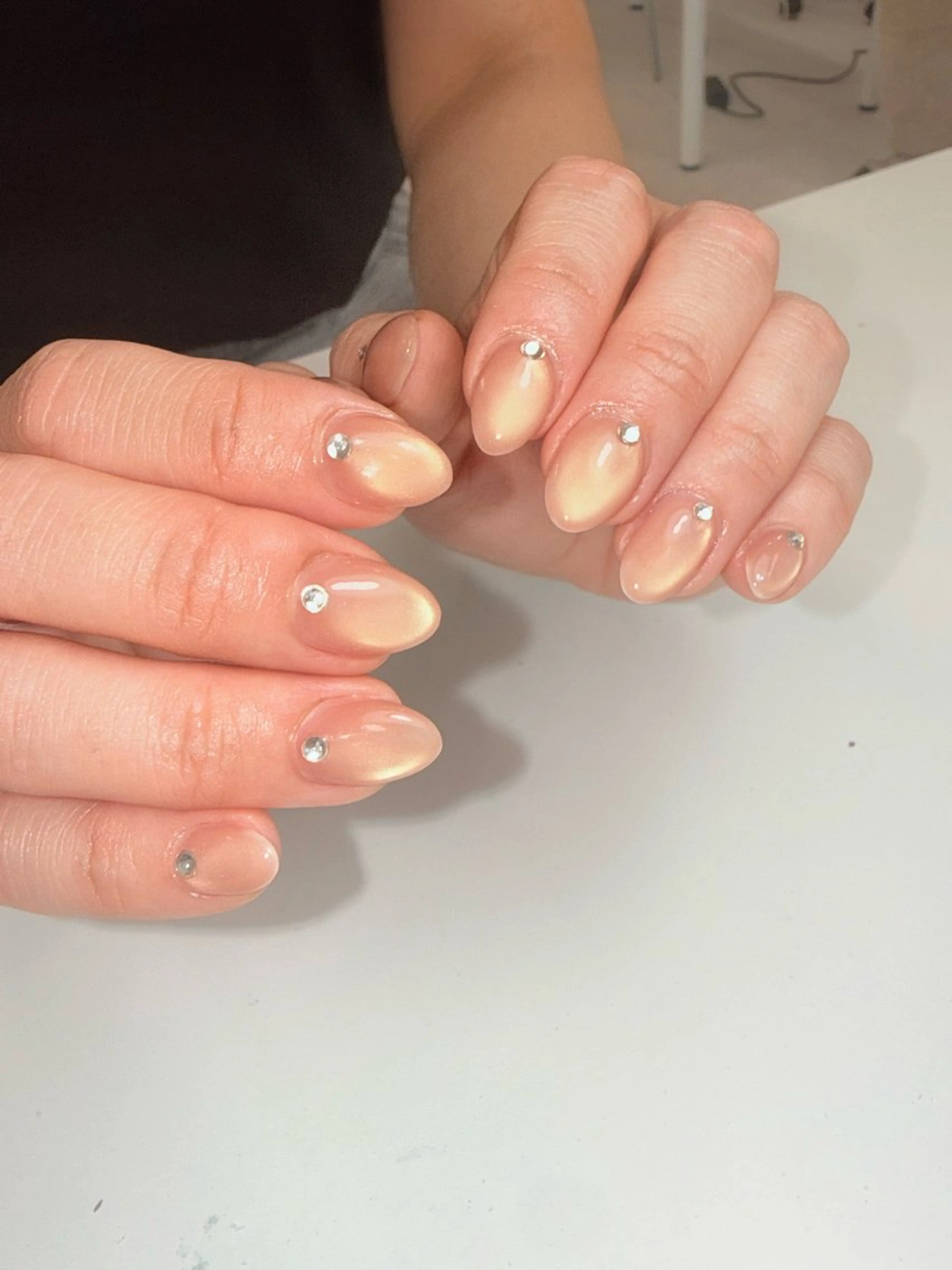 ネイル ハンドネイル ハンドケア ONIKA Nail 表参道A4徒歩3分のネイルデザイン