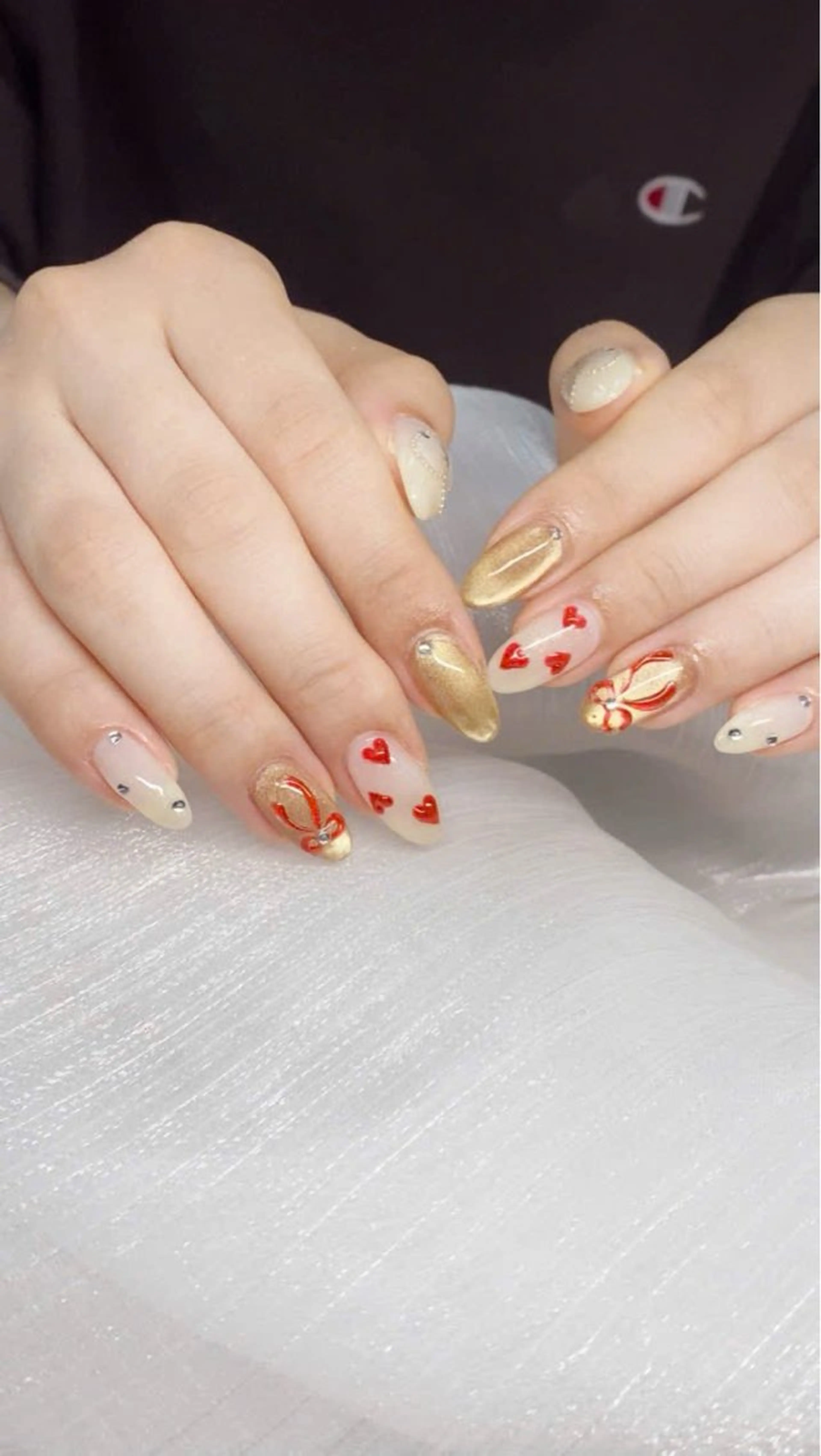 ネイル 成人式 フレンチネイル グラデーション 韓国ネイル マグネットネイル ハンドネイル ハンドケア Hara Nail 【パラジェル使用】のネイルデザイン