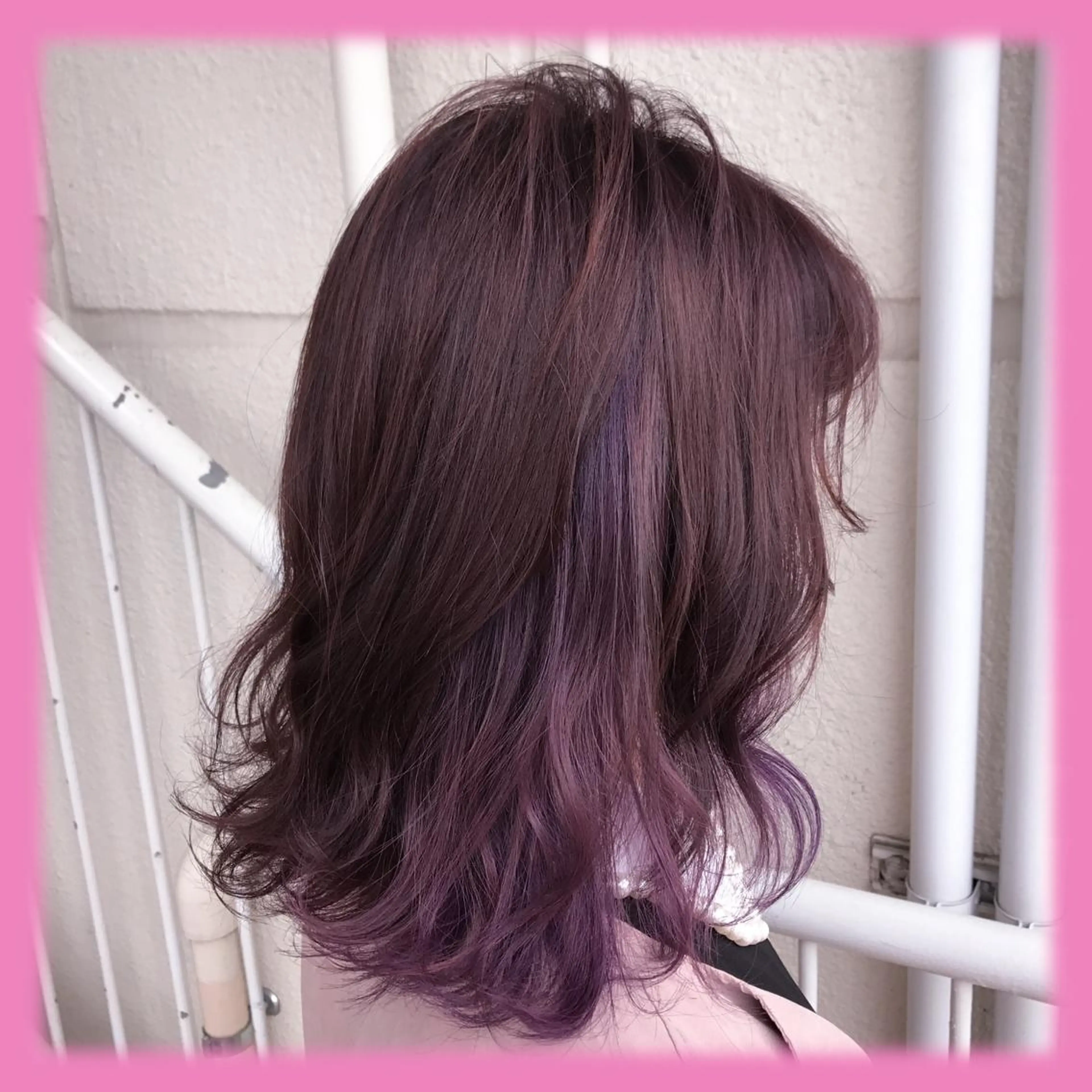 ミディアム カラー SHIN/レイヤー カット×クロスパーマのヘアスタイル