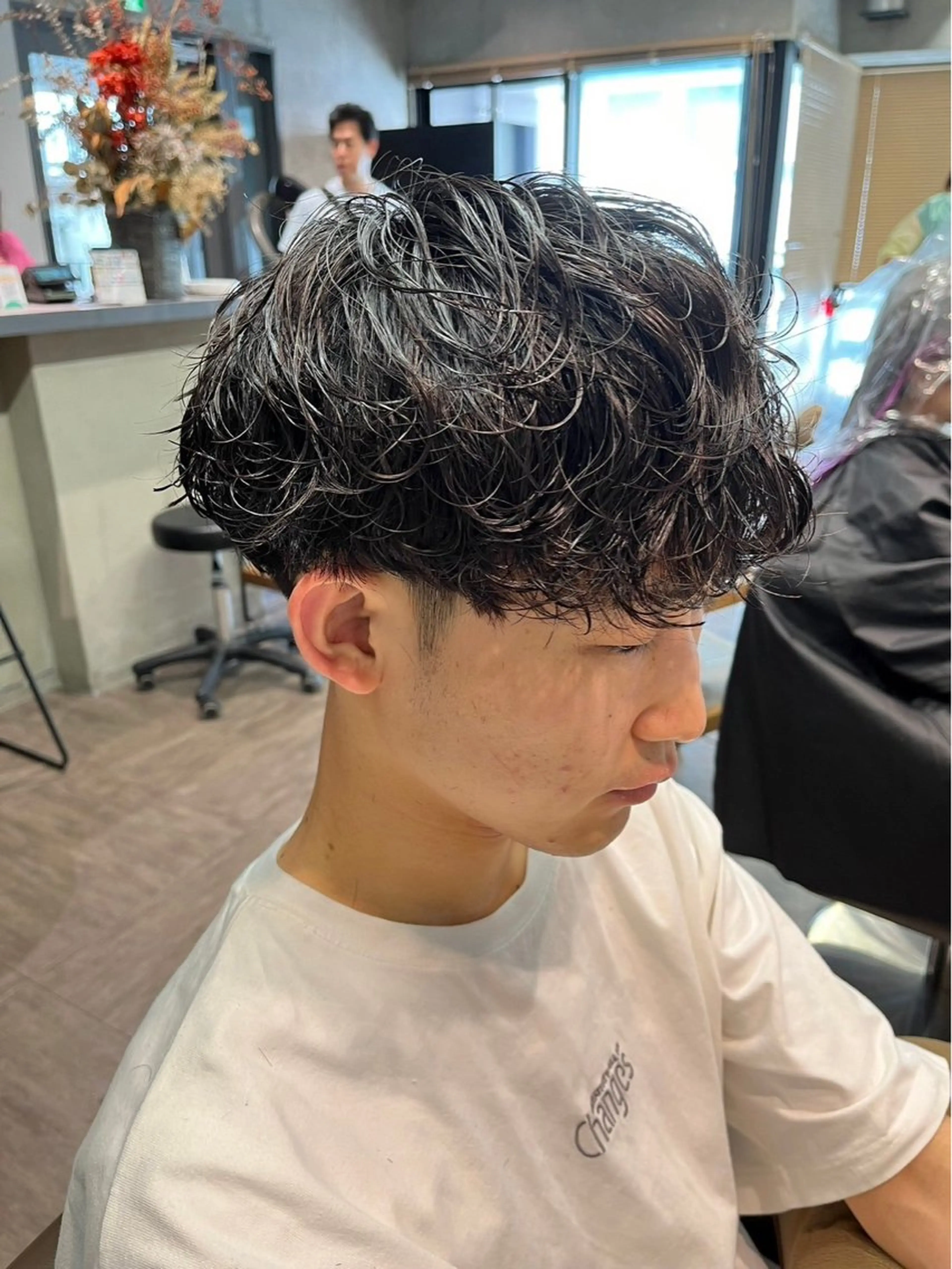 パーマ メンズ センターパート メンズハイライト メンズ韓国風 マッシュ メンズパーマ 🎀縮毛矯正.暗髪 .艶髪🩶ちひろのヘアスタイル