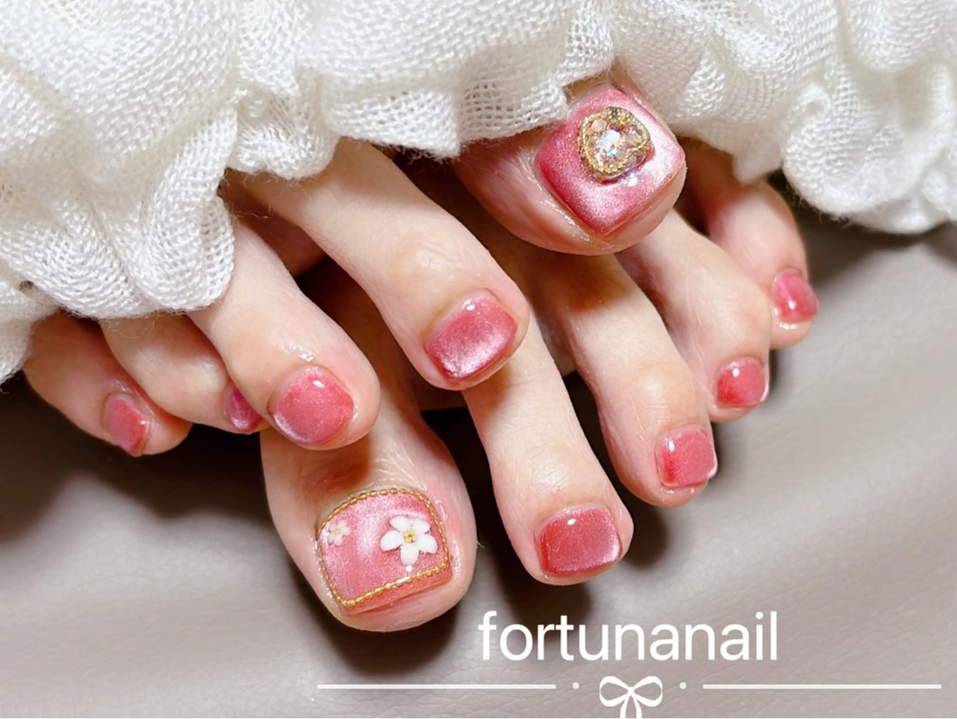 ネイル フットネイル Nail •Head スパFortunaのネイルデザイン
