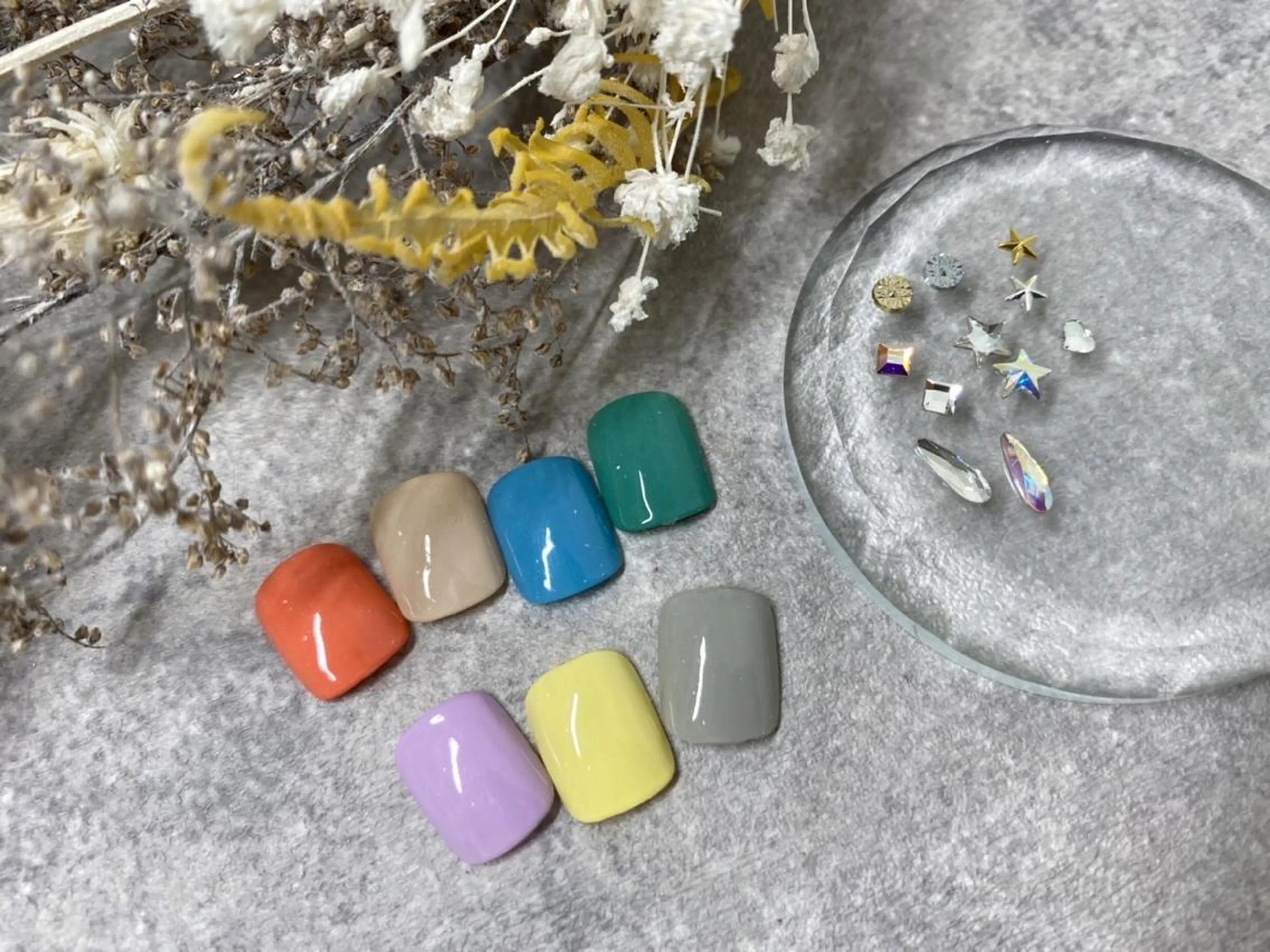 ネイル Miimo💅🏻 ほのか ·͜·♡のネイルデザイン