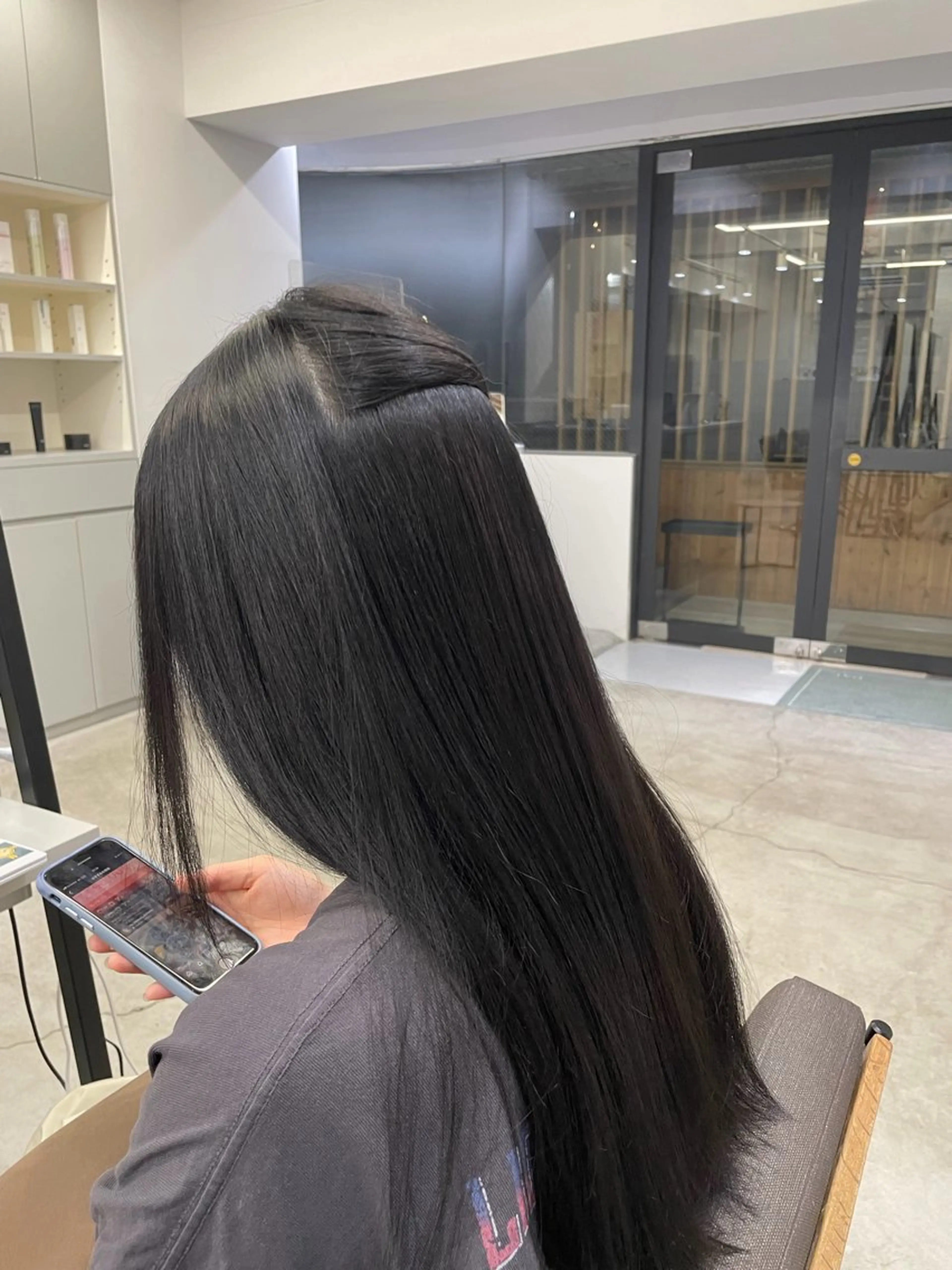 ロング 縮毛矯正 絶対綺麗な暖色カラー 🎯あります✨増渕✨のヘアスタイル