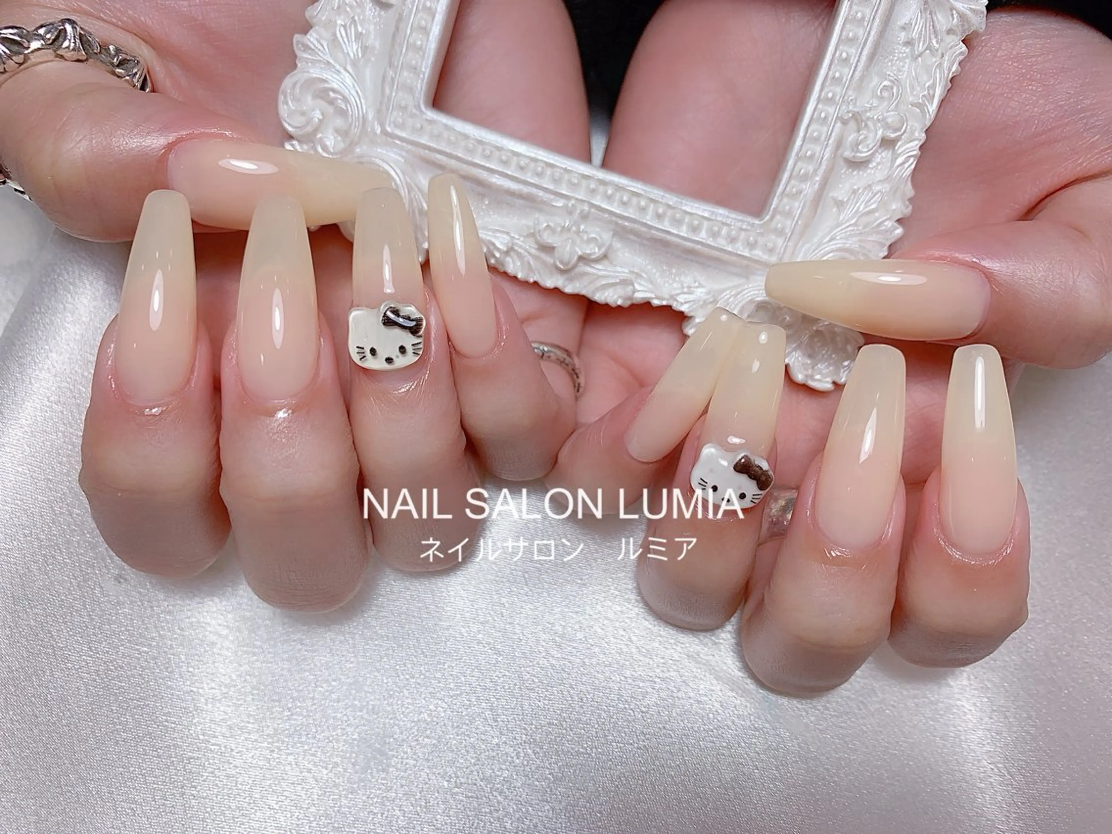 ネイル ハンドネイル ネイルサロン ルミア Lumia 店長のネイルデザイン
