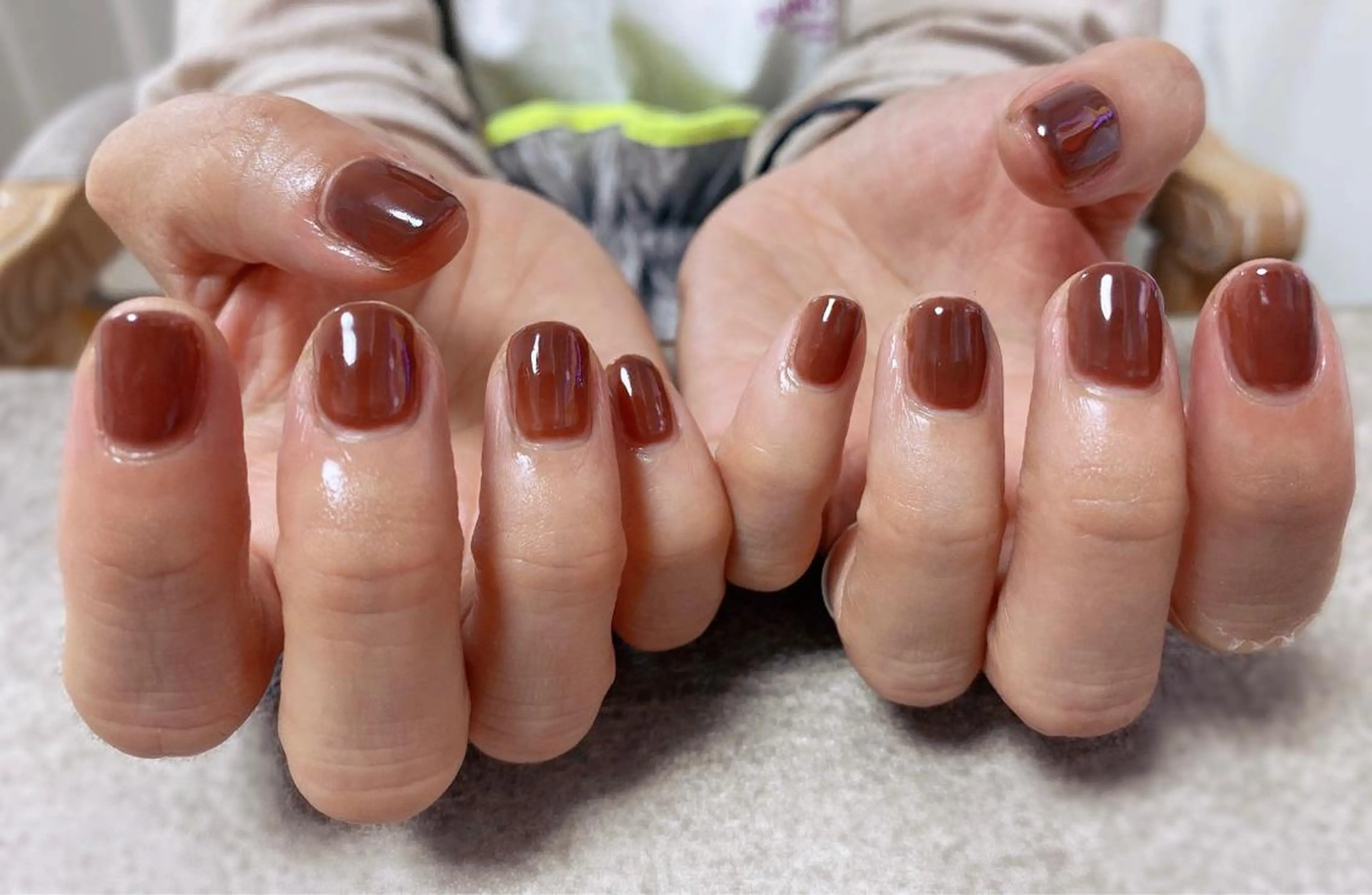 ネイル ワンカラーネイル ハンドネイル mogunail &blowのネイルデザイン