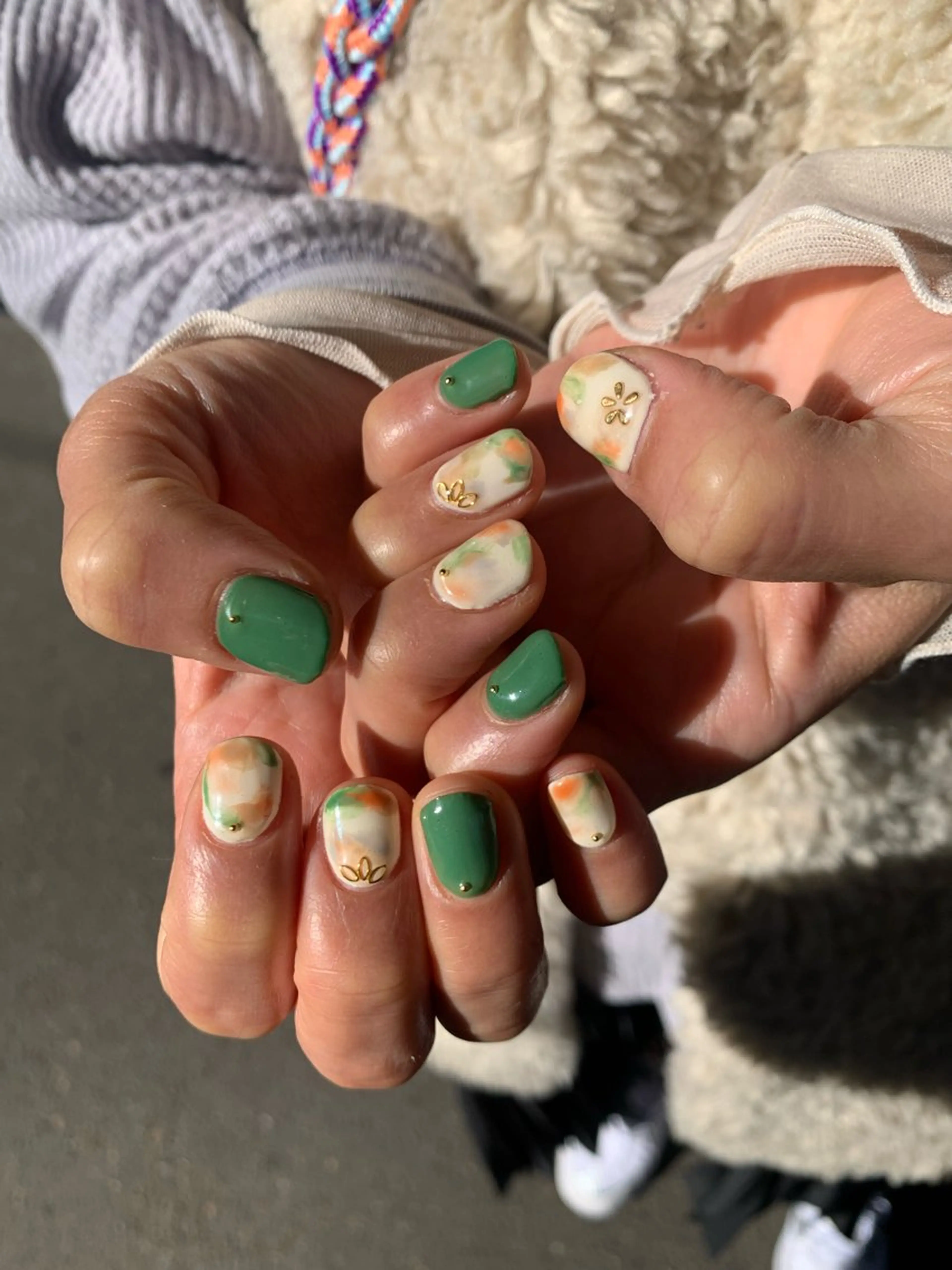 ネイル ニュアンスネイル 橋田 恵美のヘアスタイル