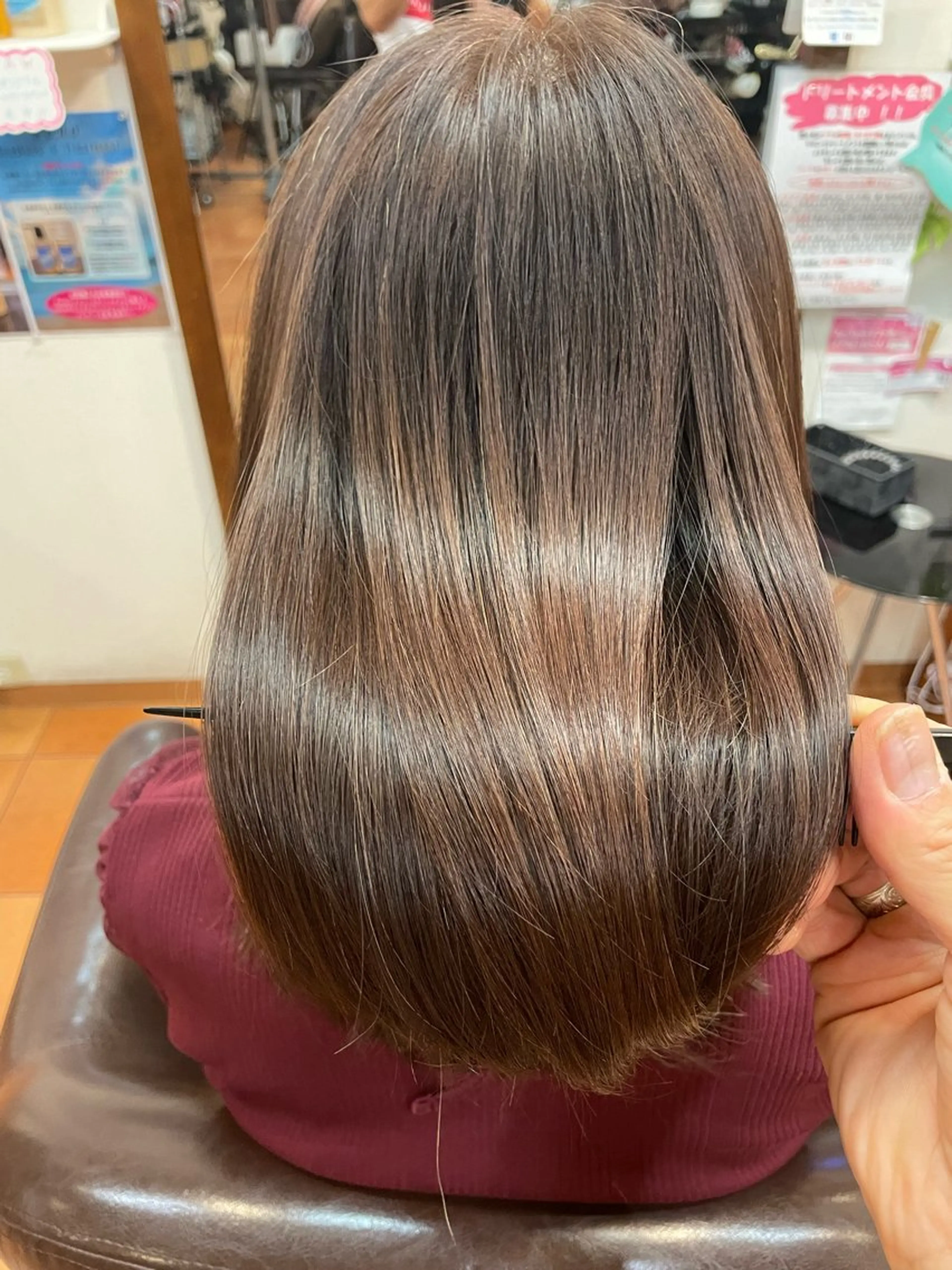 セミロング カット ヘアカラー 吉村幸重🌈髪質改善 /抗がん剤治療カットのヘアスタイル