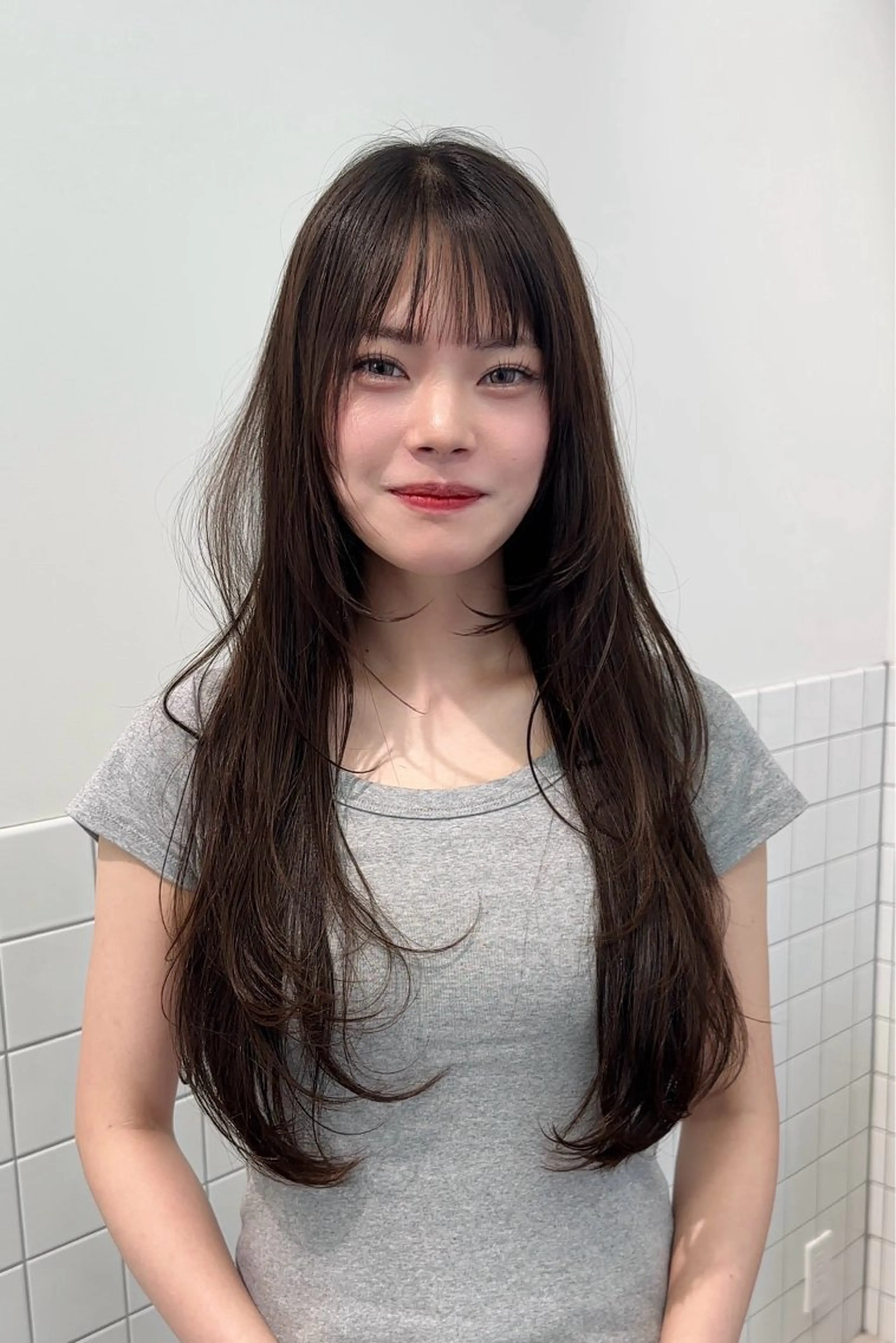 ミディアム ツヤ髪レイヤー/ 顔まわり/kokiのヘアスタイル