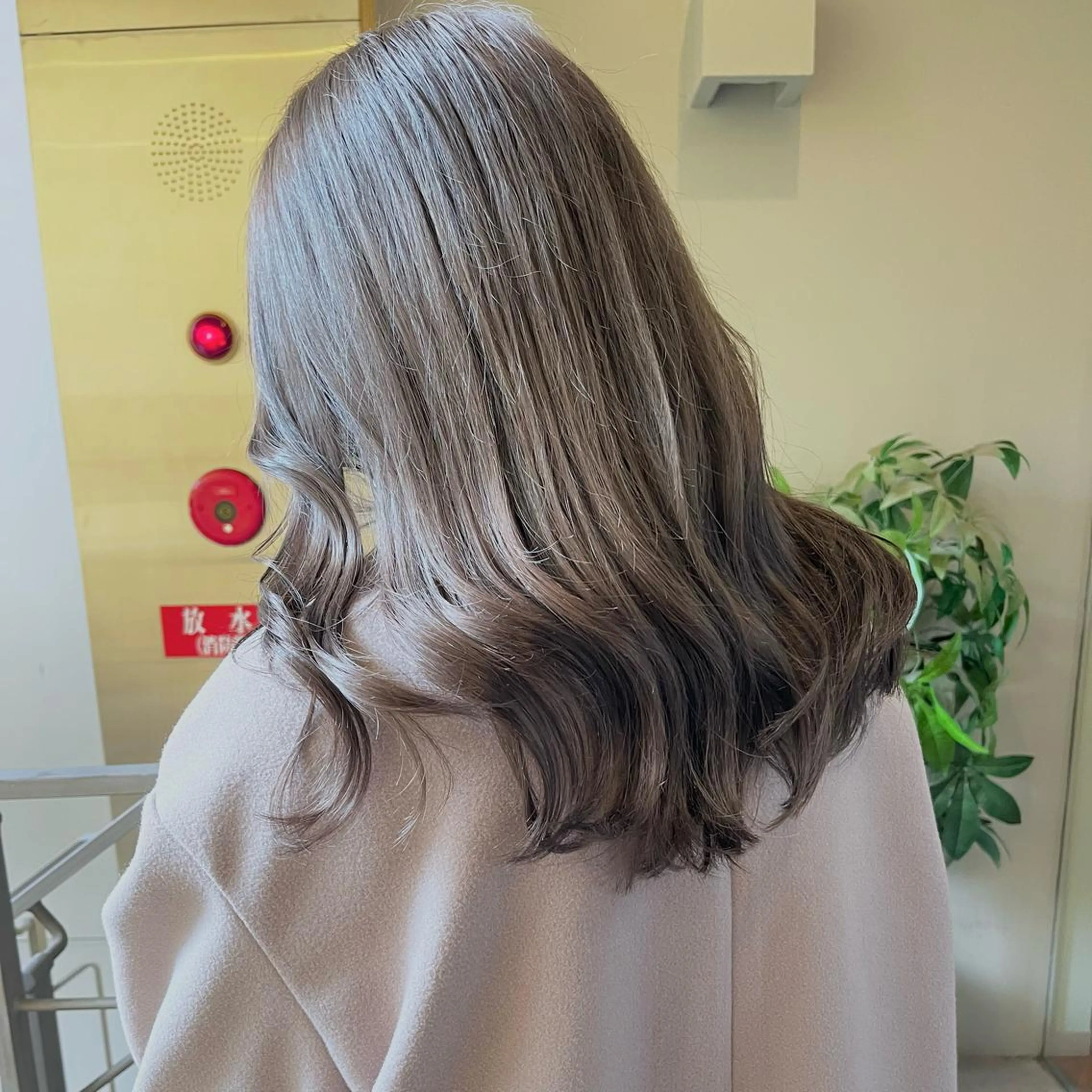 セミロング 堺 鳳 ママ美容師 yukariのヘアスタイル