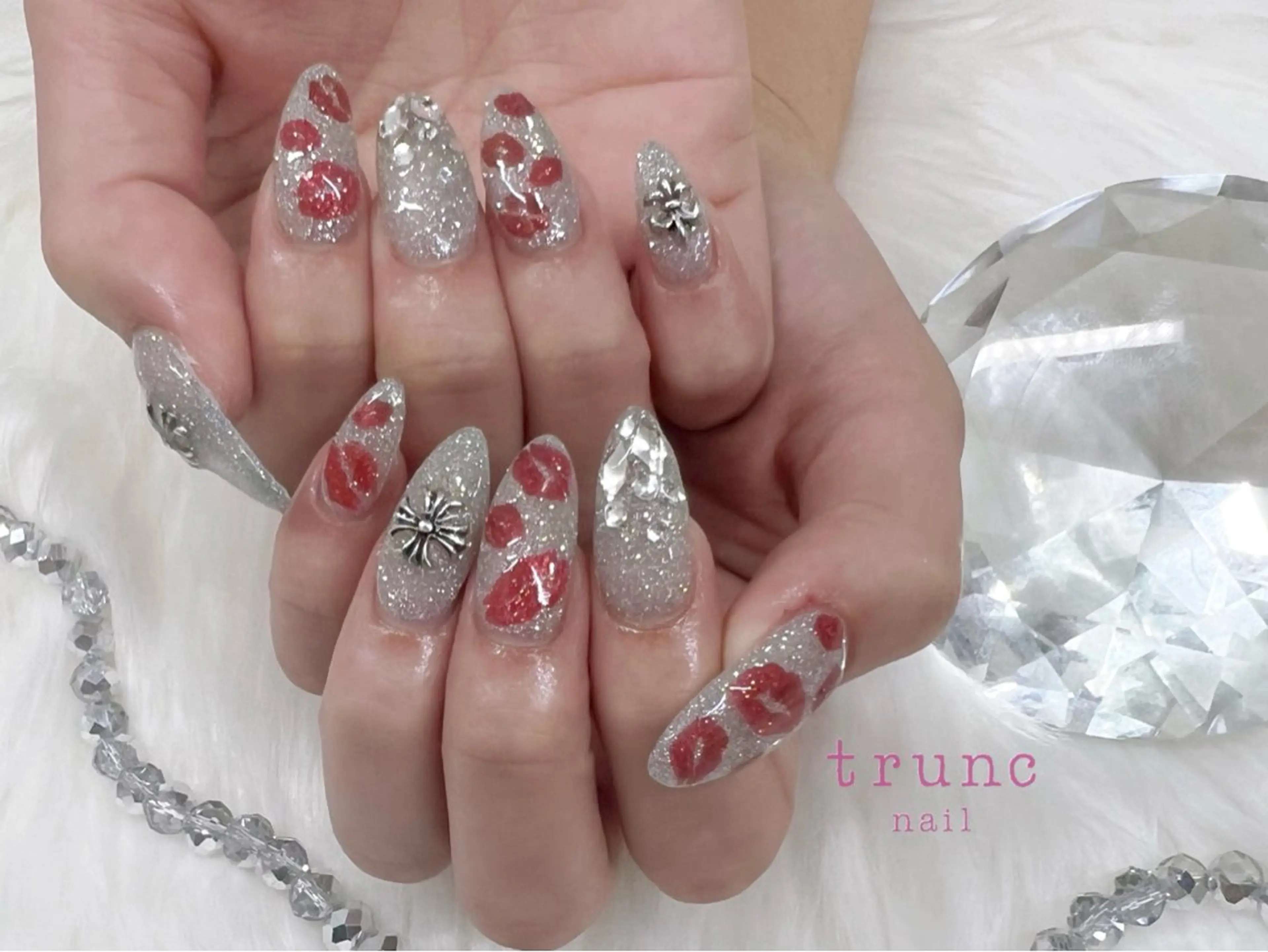 ネイル trunc nail 🌻宮下🌻のネイルデザイン
