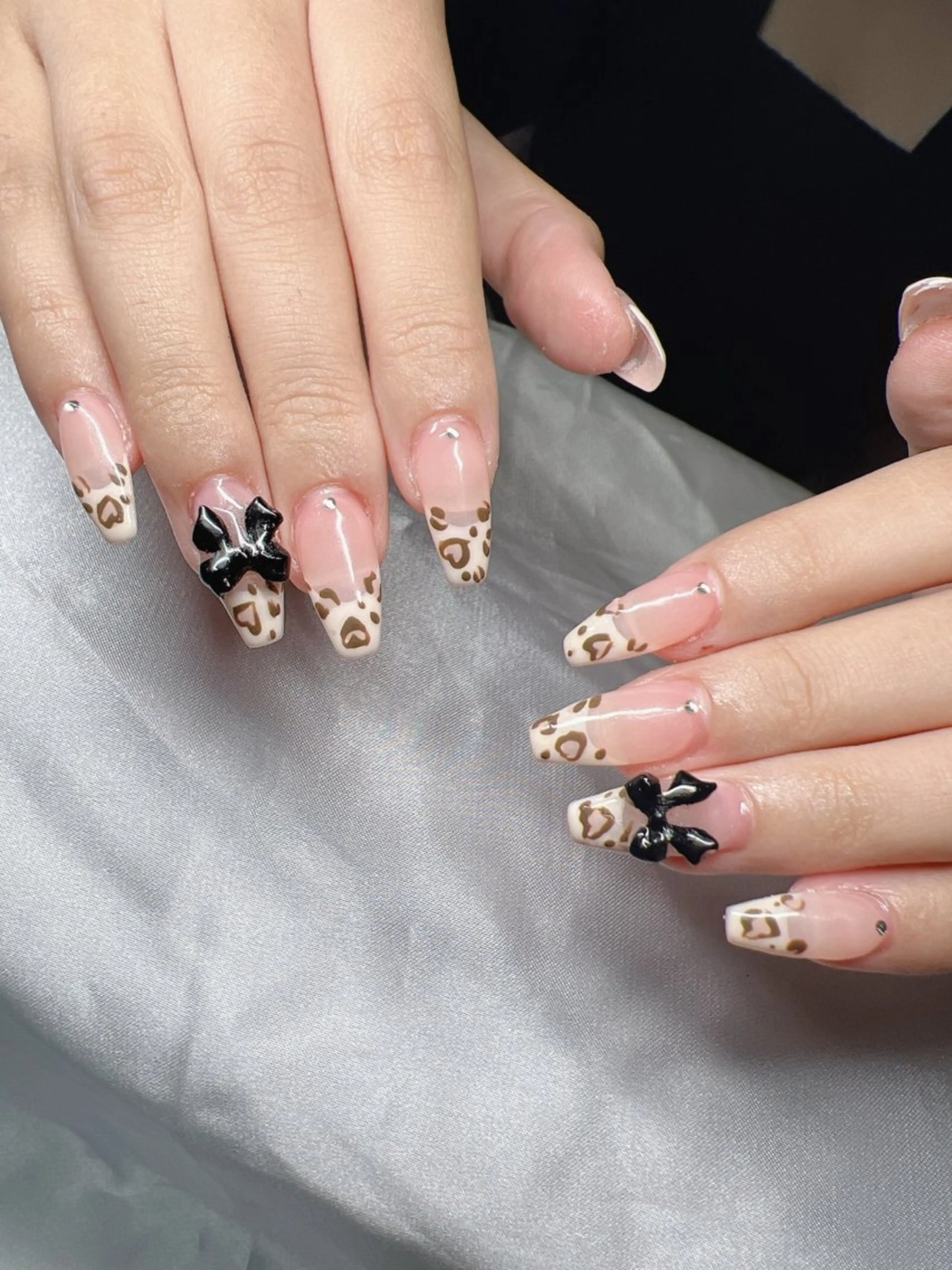 ネイル ハンドネイル Lee Nailsのネイルデザイン